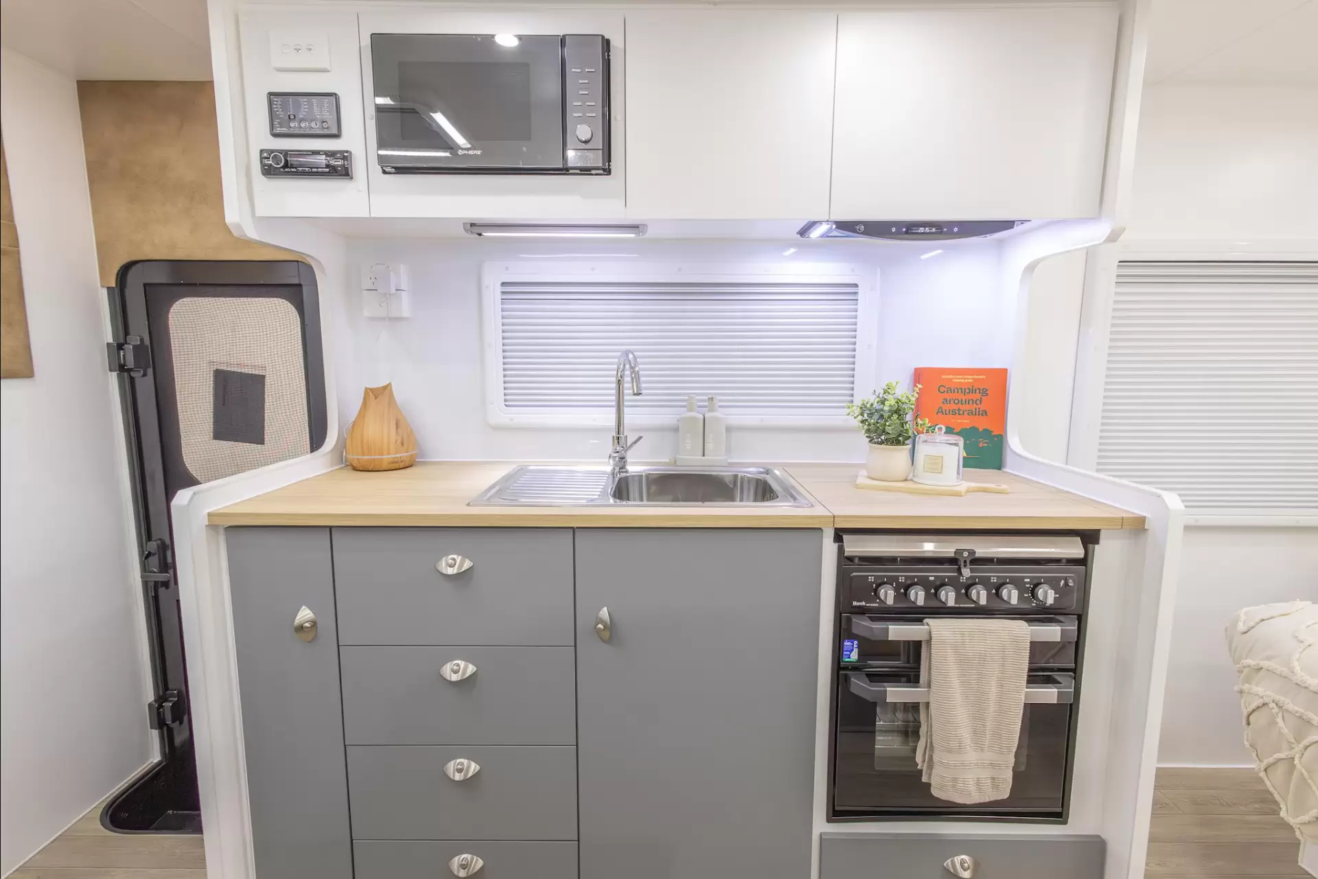 NEW 2025 OZVENTURE CARAVANS TOURER