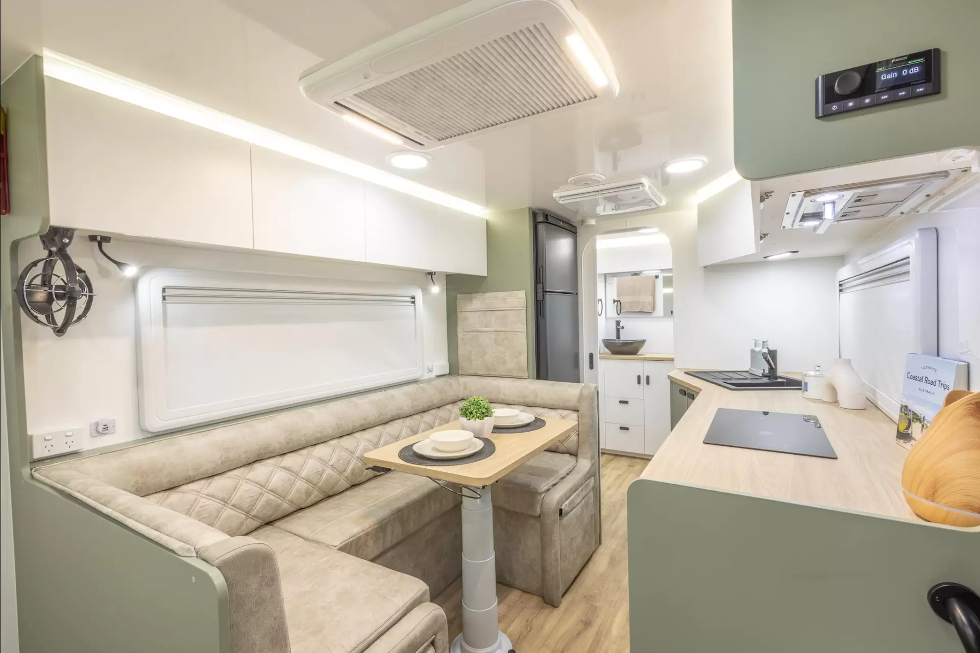 NEW 2025 VACATIONER CARAVANS WRAITH