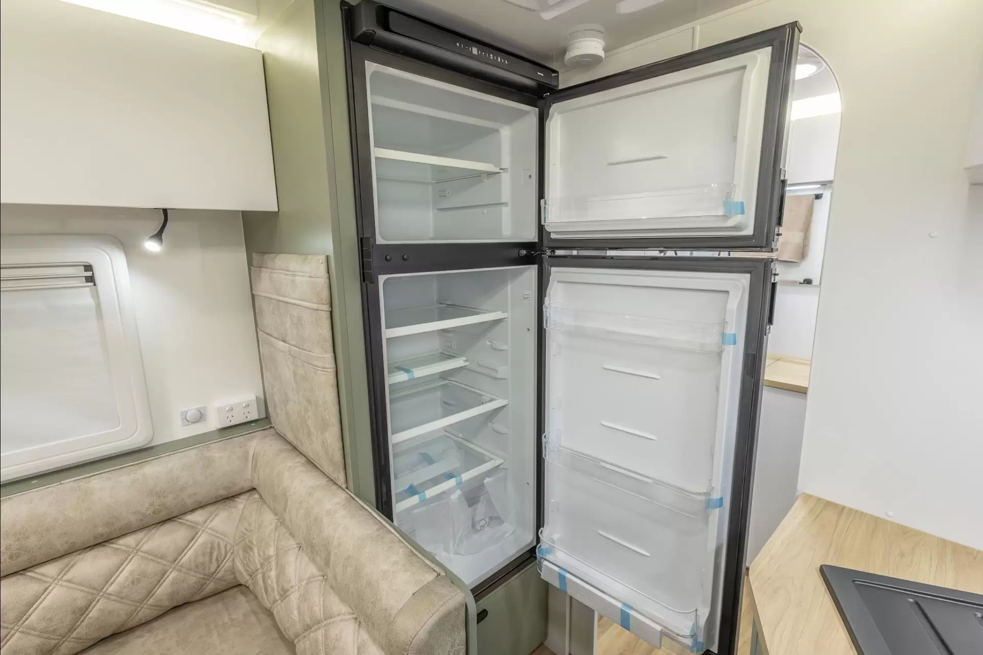 NEW 2025 VACATIONER CARAVANS WRAITH