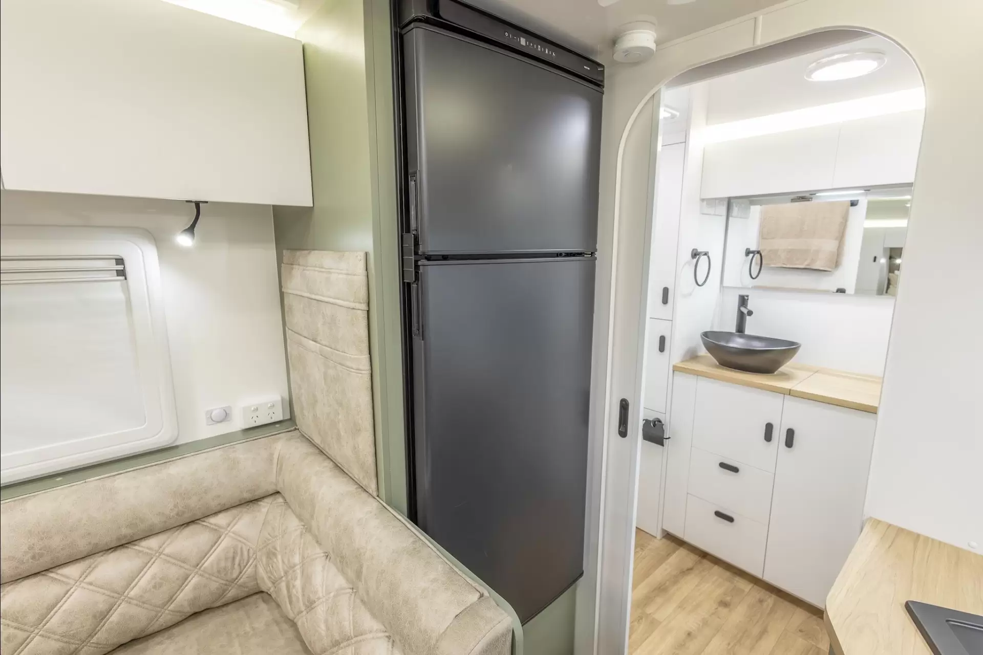 NEW 2025 VACATIONER CARAVANS WRAITH