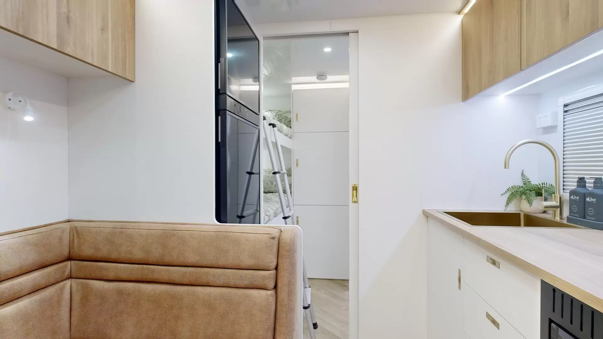 NEW 2026 ATLAS CARAVANS RVX