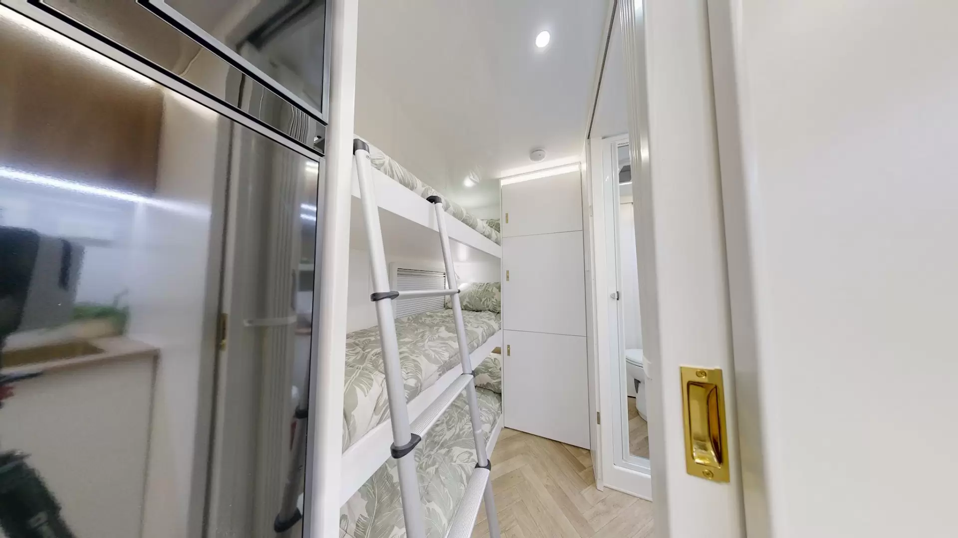 NEW 2026 ATLAS CARAVANS RVX