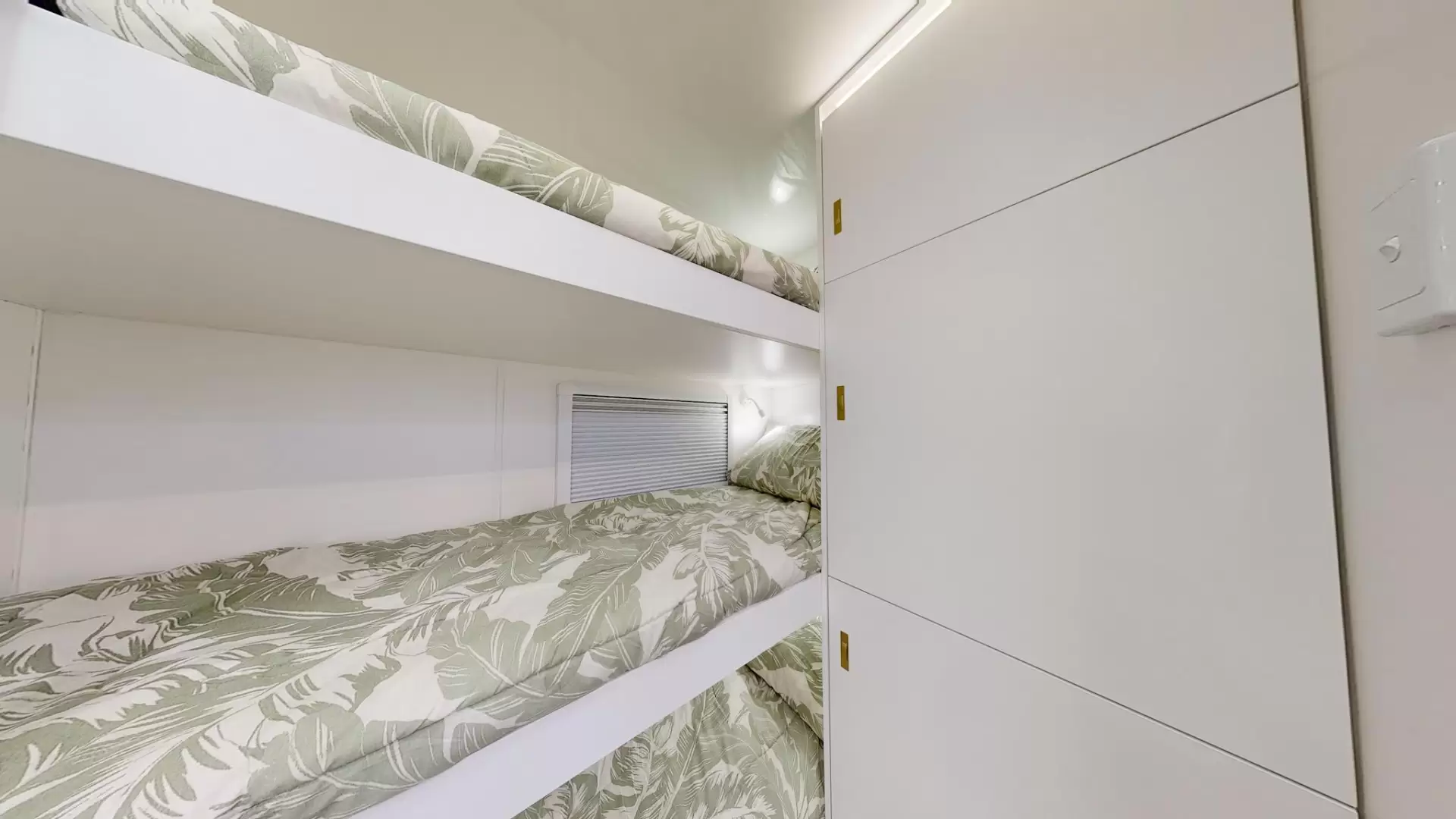 NEW 2026 ATLAS CARAVANS RVX