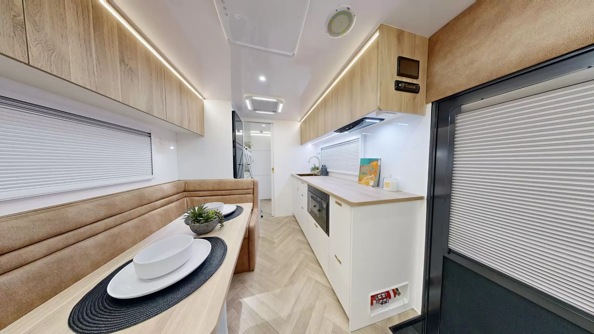 NEW 2026 ATLAS CARAVANS RVX