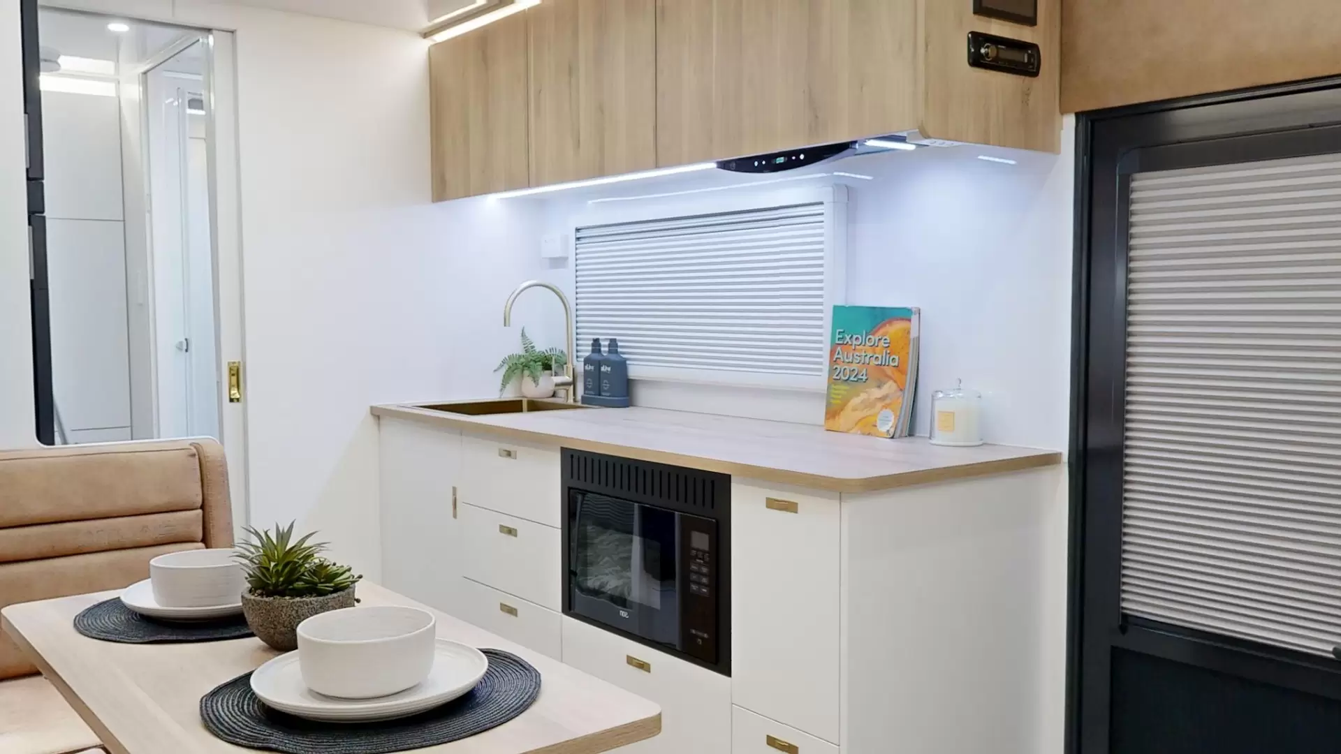 NEW 2026 ATLAS CARAVANS RVX