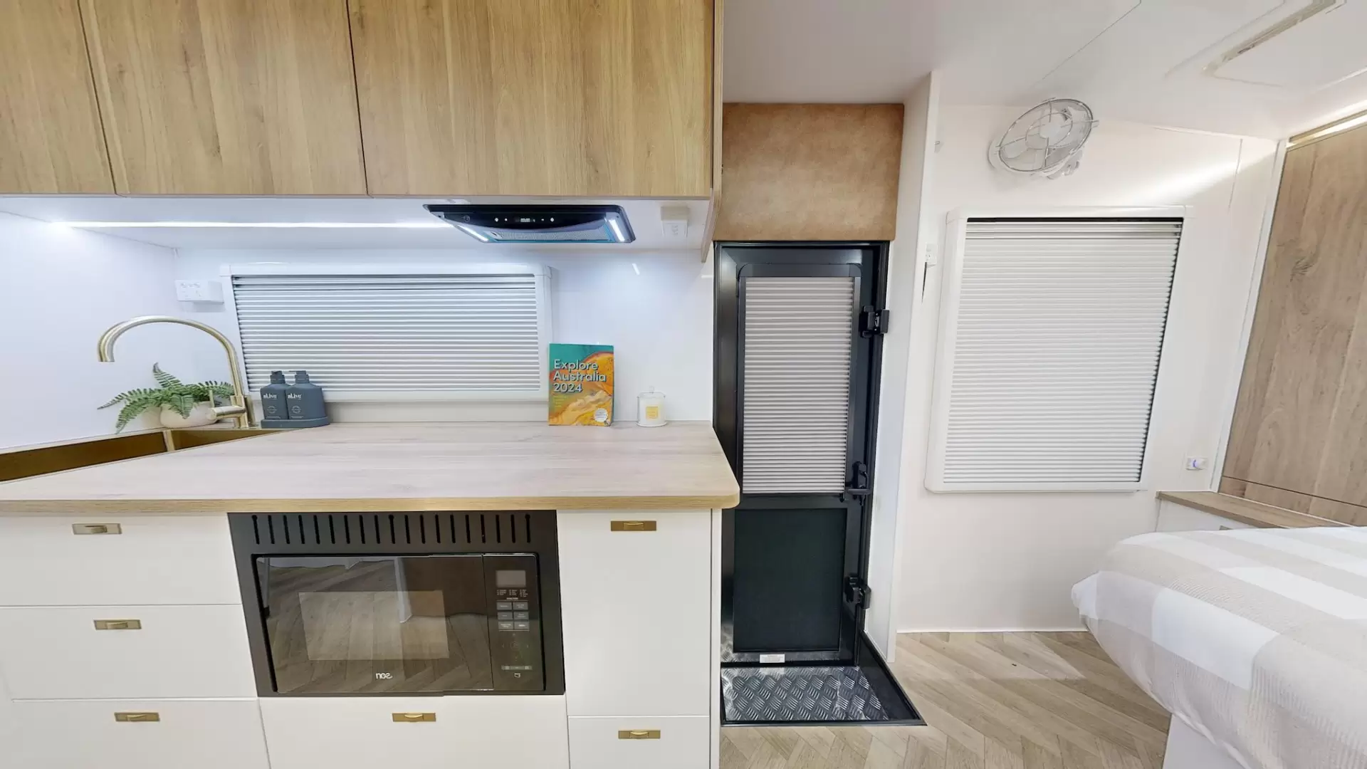 NEW 2026 ATLAS CARAVANS RVX