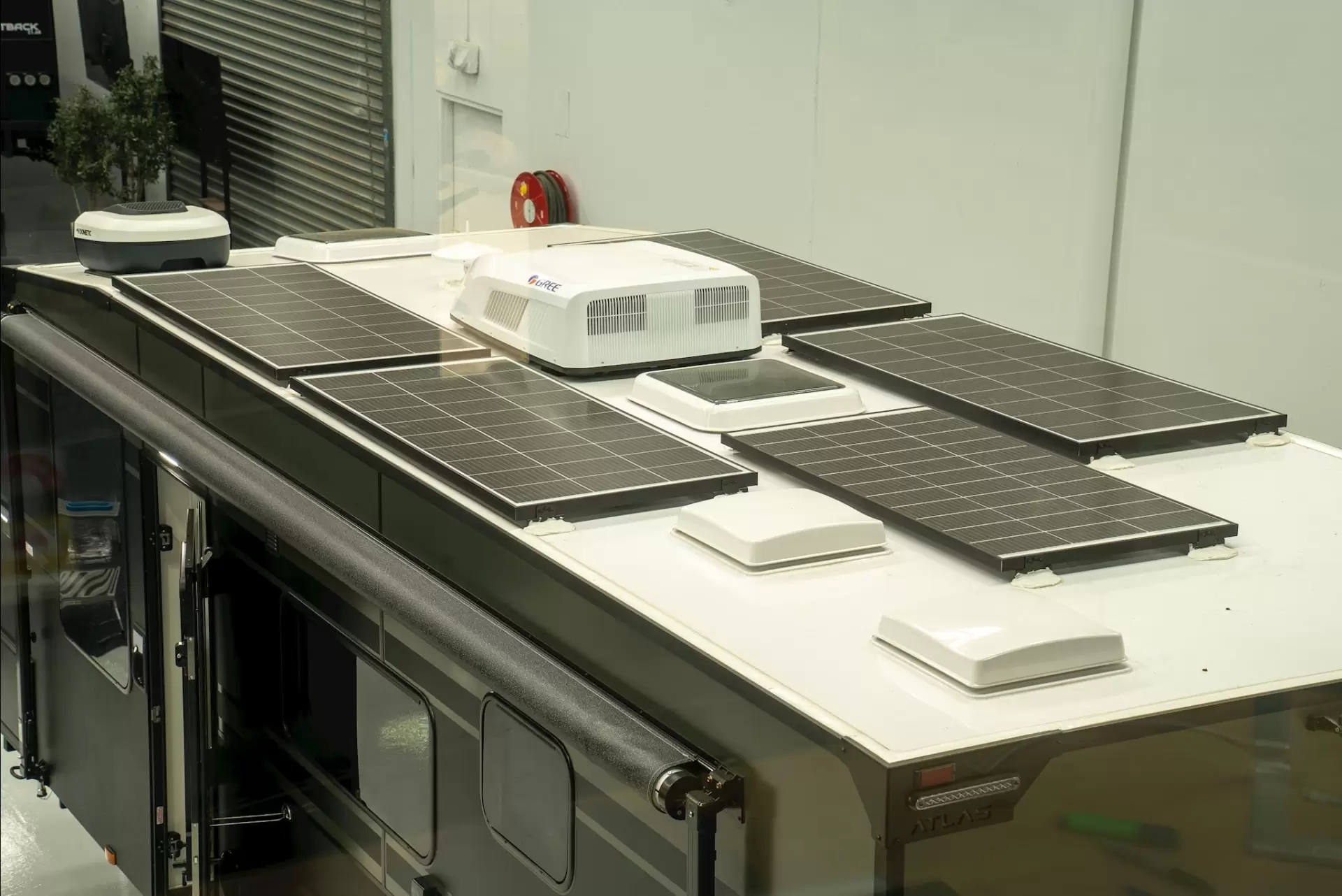 NEW 2026 ATLAS CARAVANS RVX