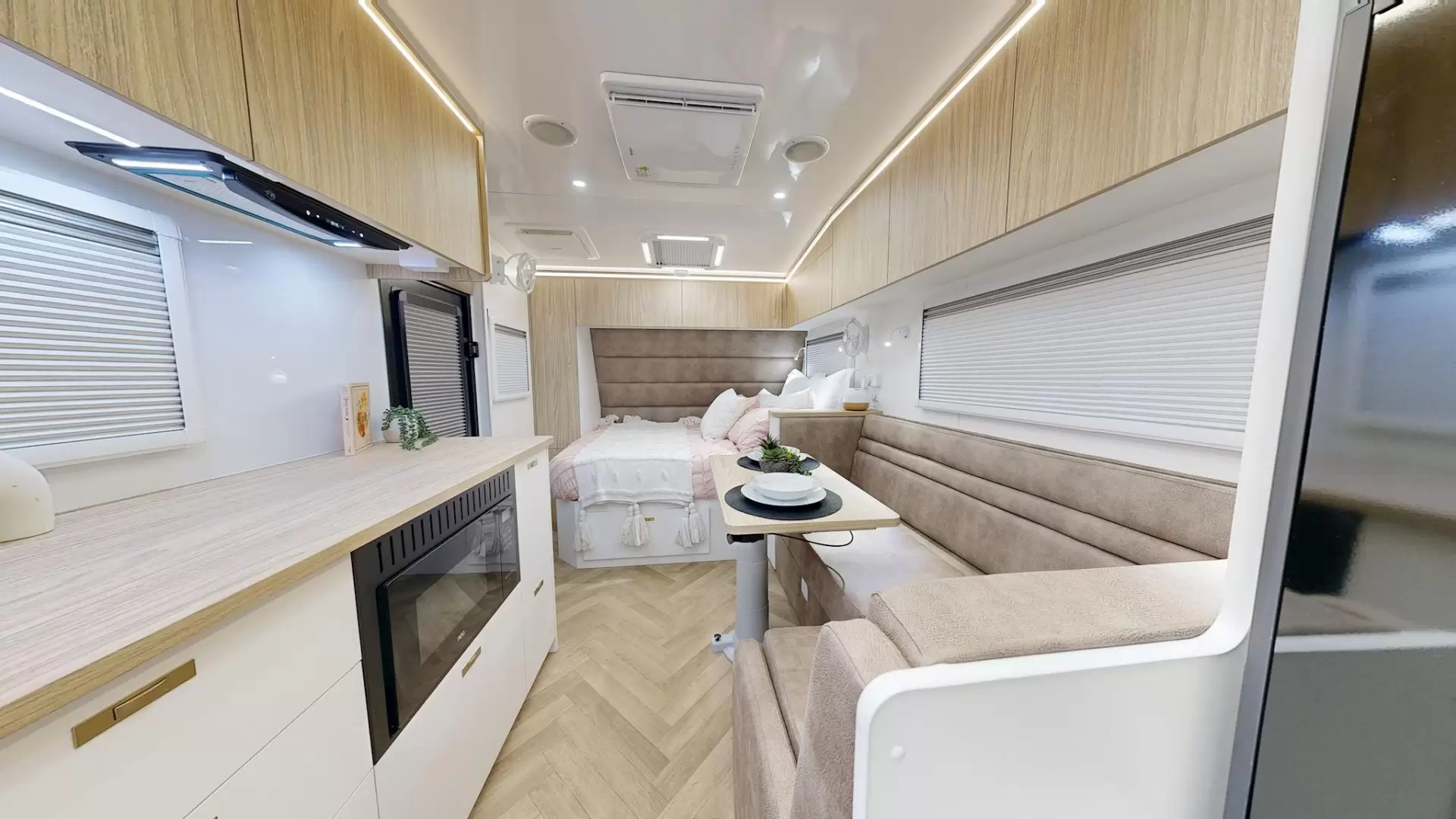 NEW 2026 ATLAS CARAVANS RVX