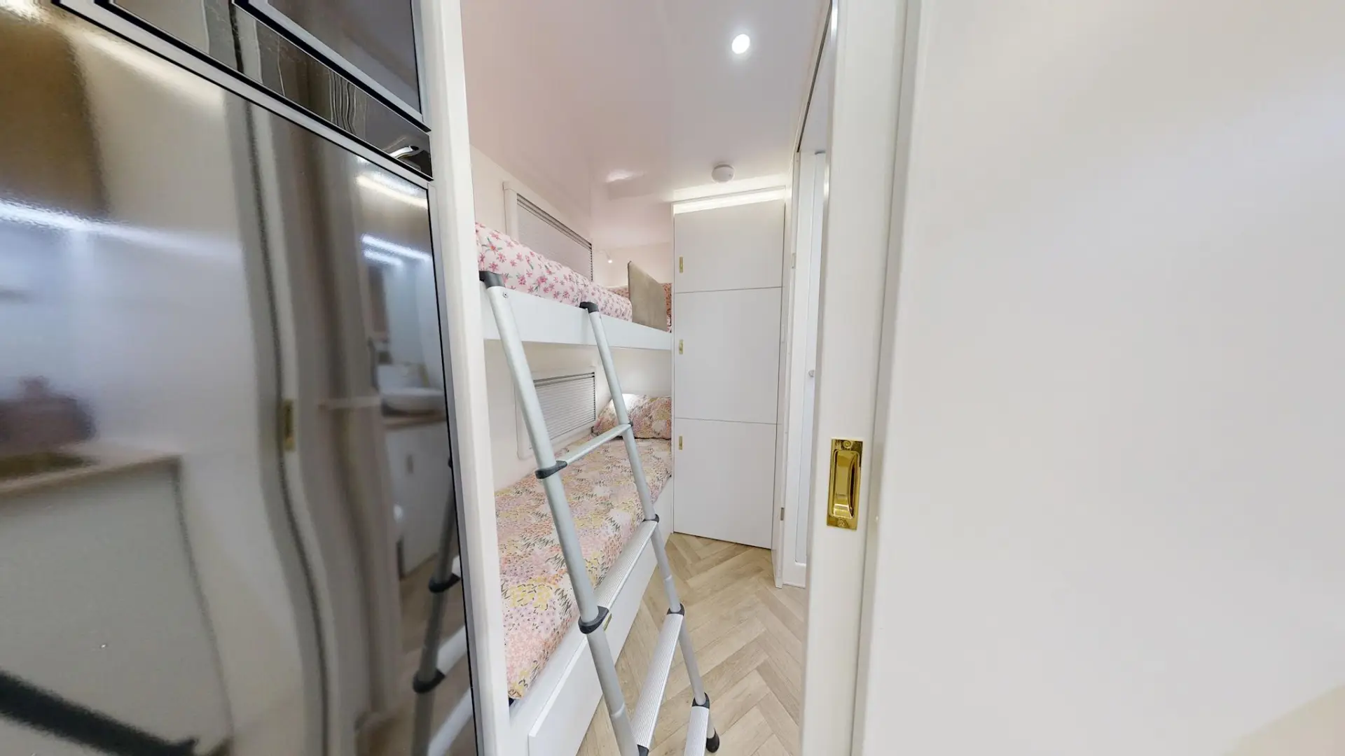 NEW 2026 ATLAS CARAVANS RVX