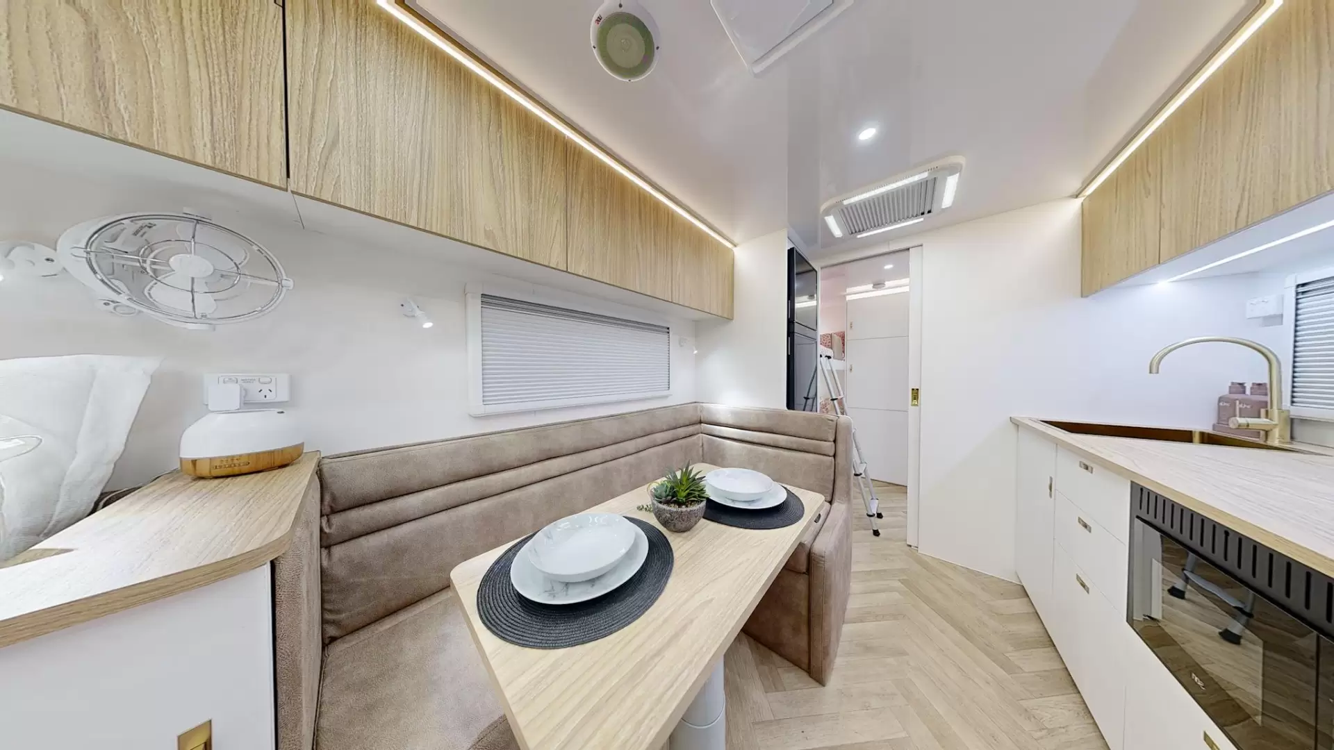 NEW 2026 ATLAS CARAVANS RVX