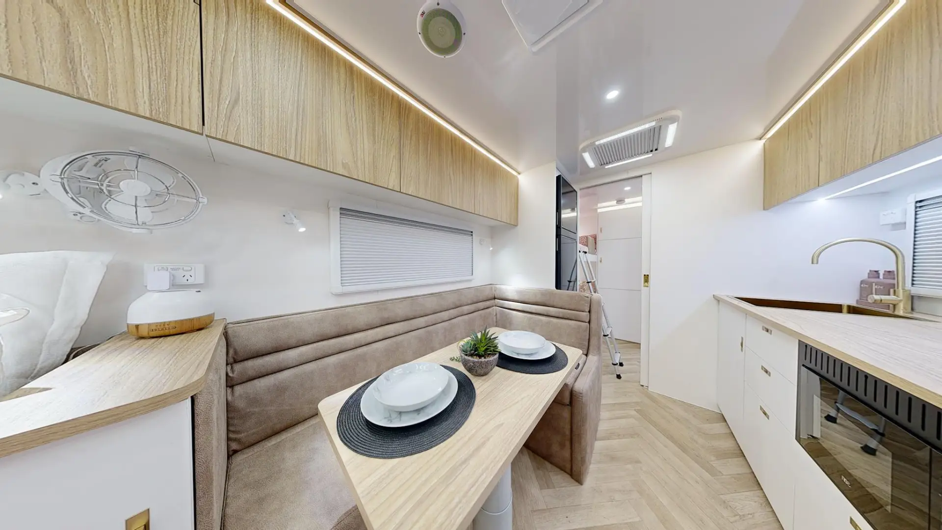 NEW 2026 ATLAS CARAVANS RVX
