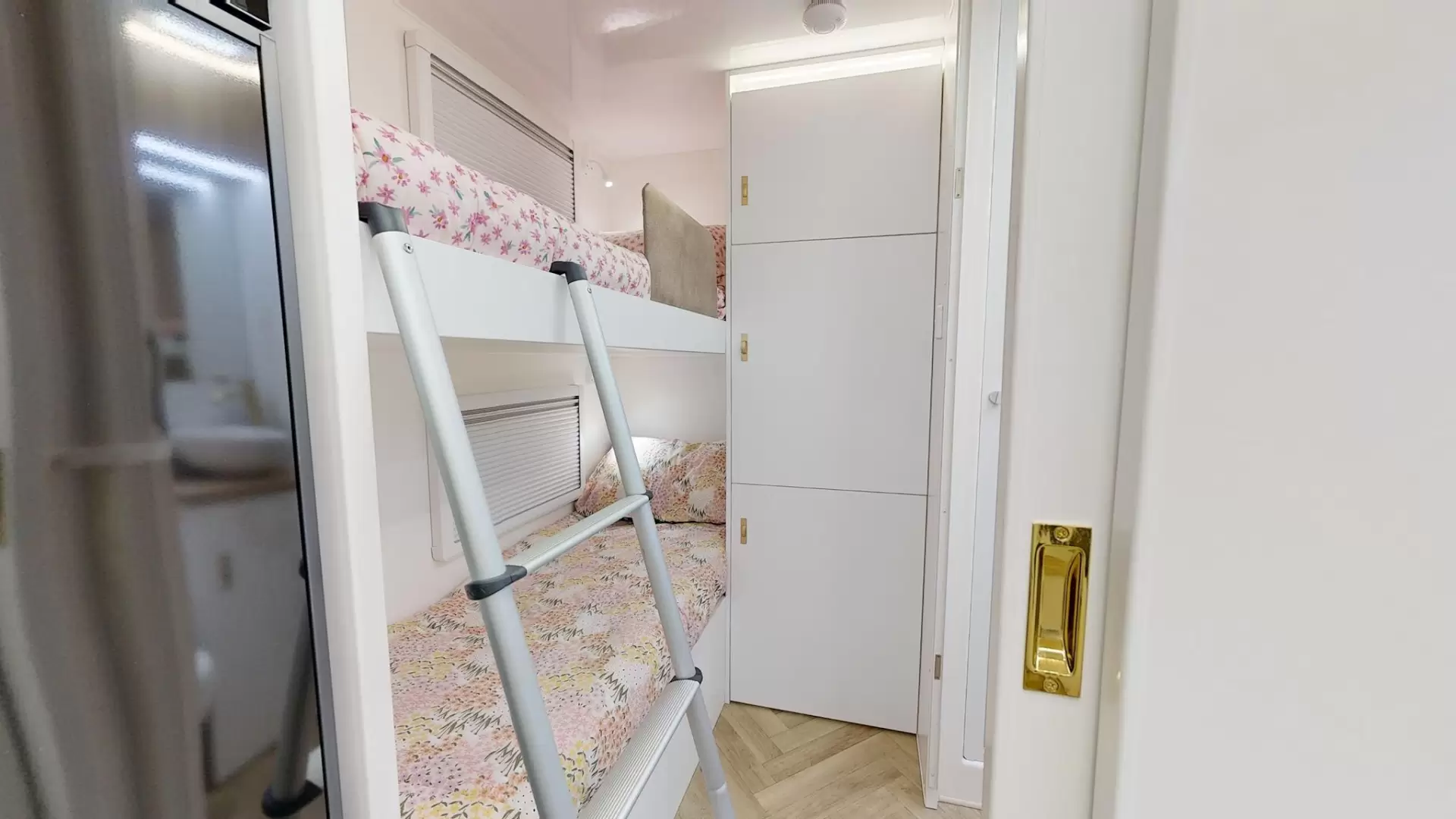 NEW 2026 ATLAS CARAVANS RVX