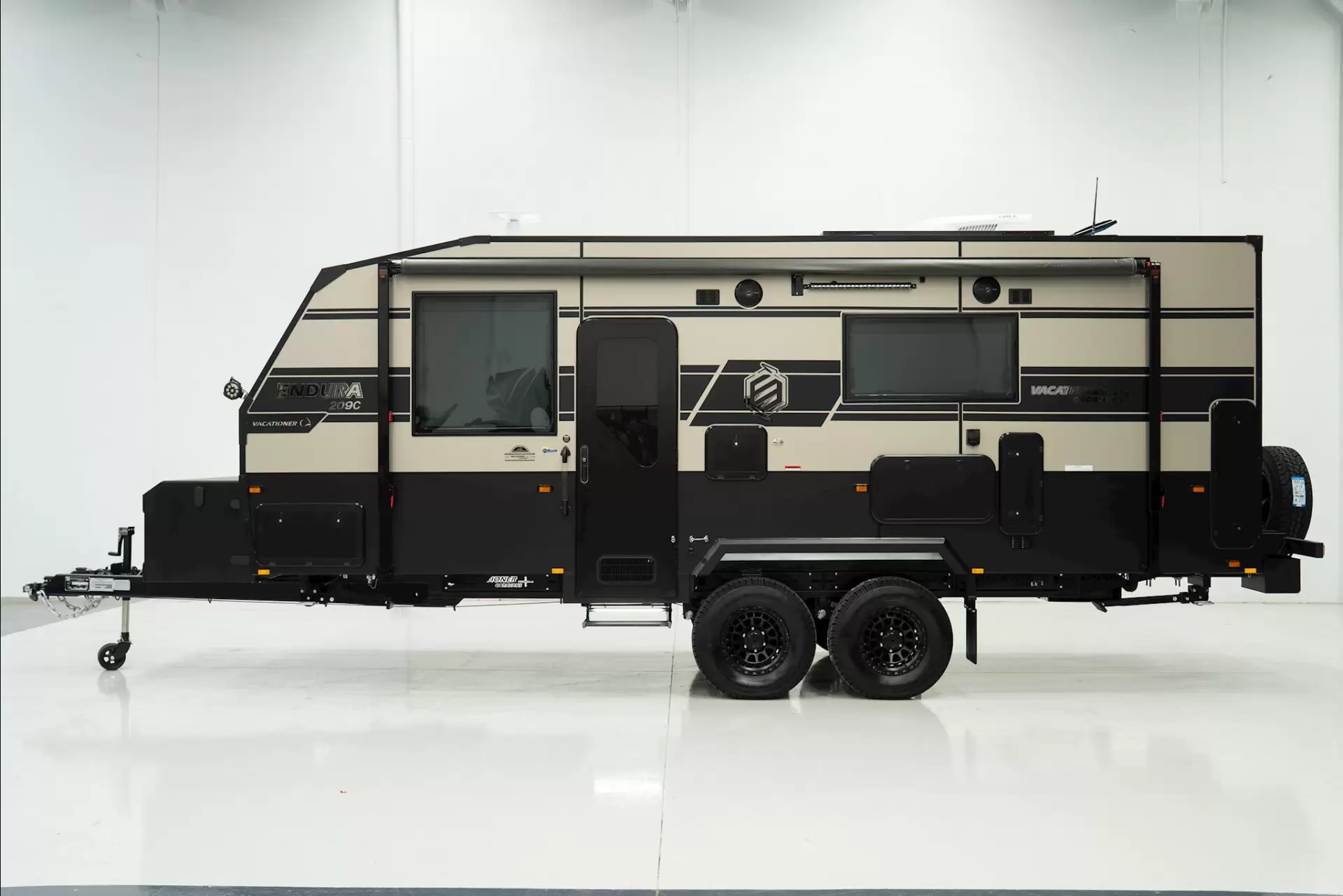 NEW 2026 VACATIONER CARAVANS ENDURA X