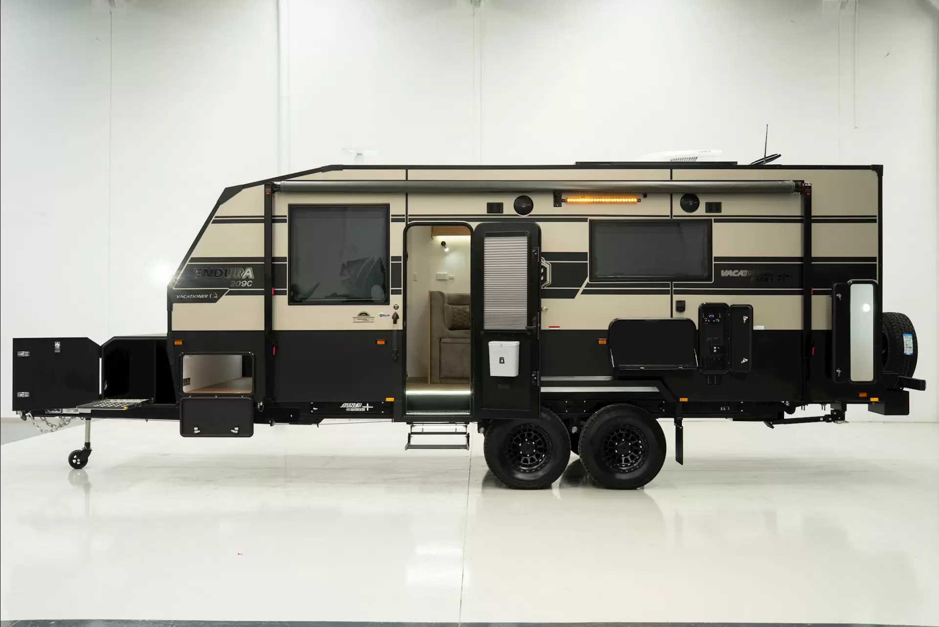 NEW 2026 VACATIONER CARAVANS ENDURA X
