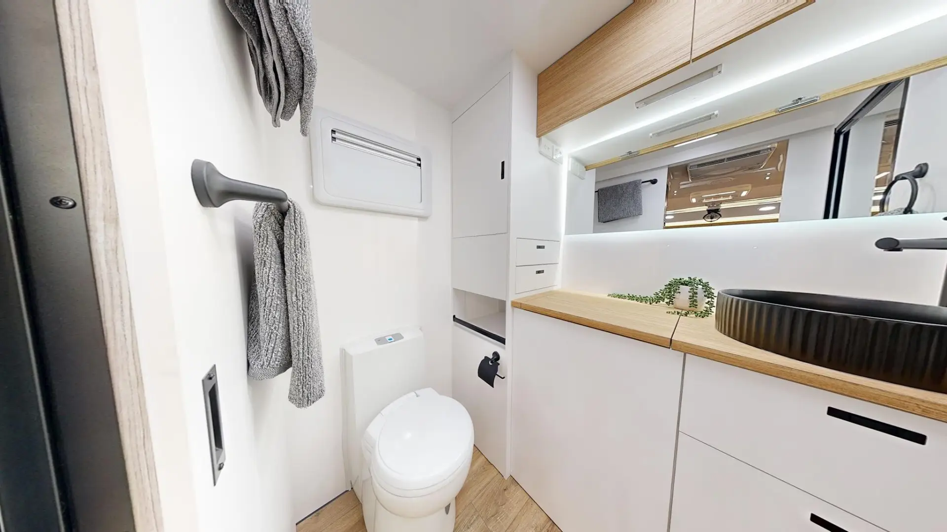 NEW 2026 VACATIONER CARAVANS ENDURA X