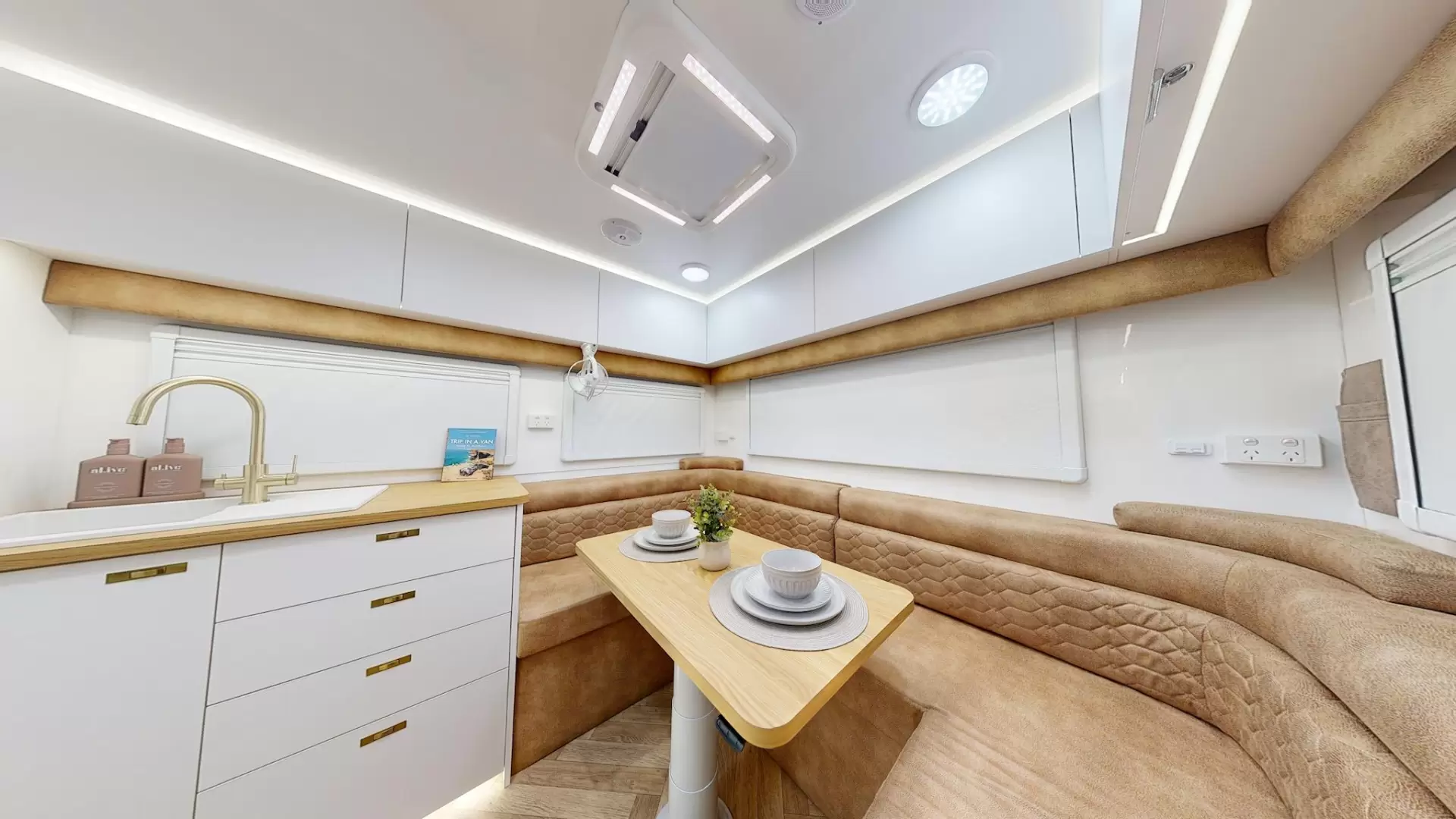 NEW 2026 VACATIONER CARAVANS ENDURA X