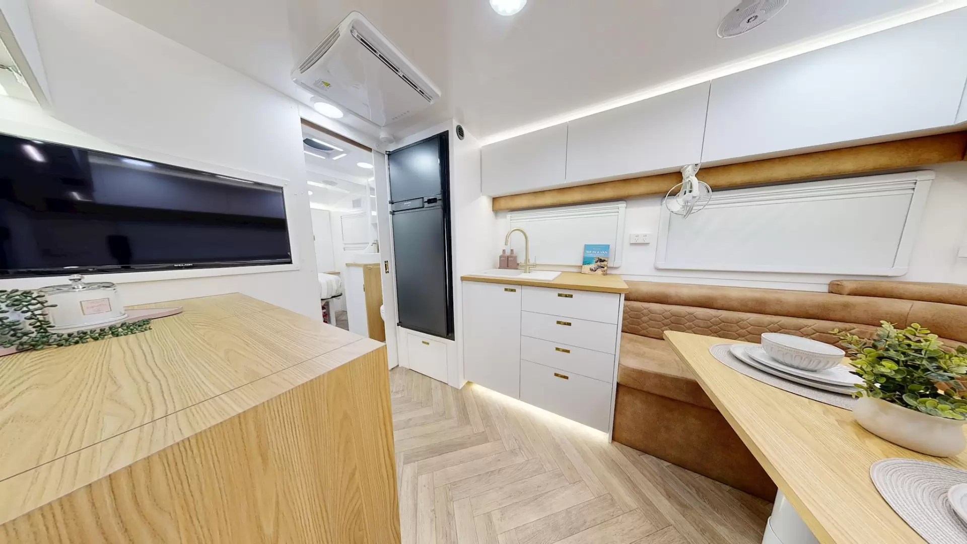 NEW 2026 VACATIONER CARAVANS ENDURA X