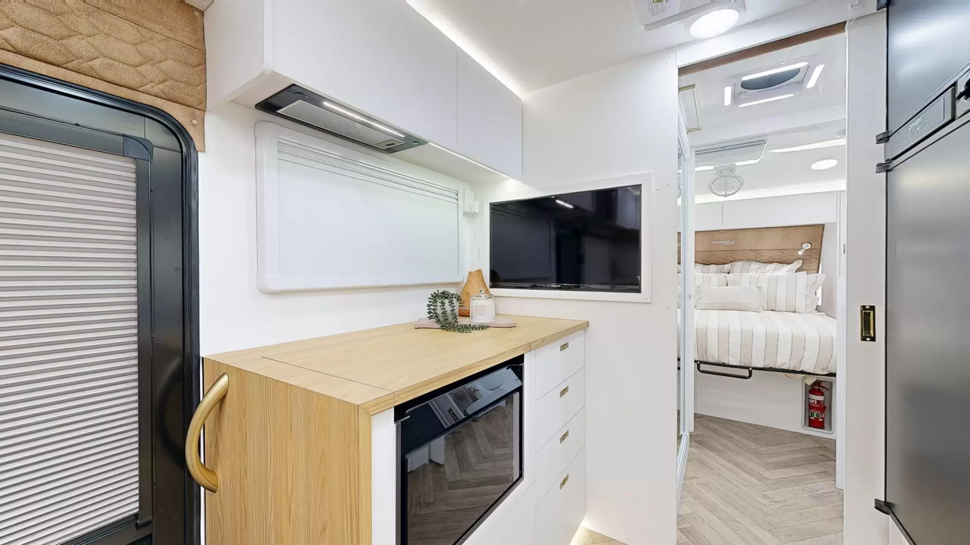 NEW 2026 VACATIONER CARAVANS ENDURA X