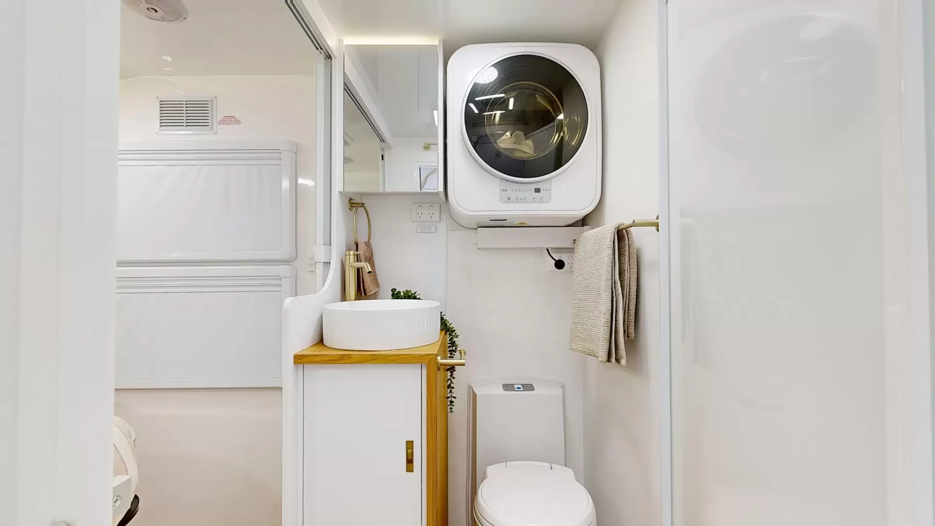 NEW 2026 VACATIONER CARAVANS ENDURA X