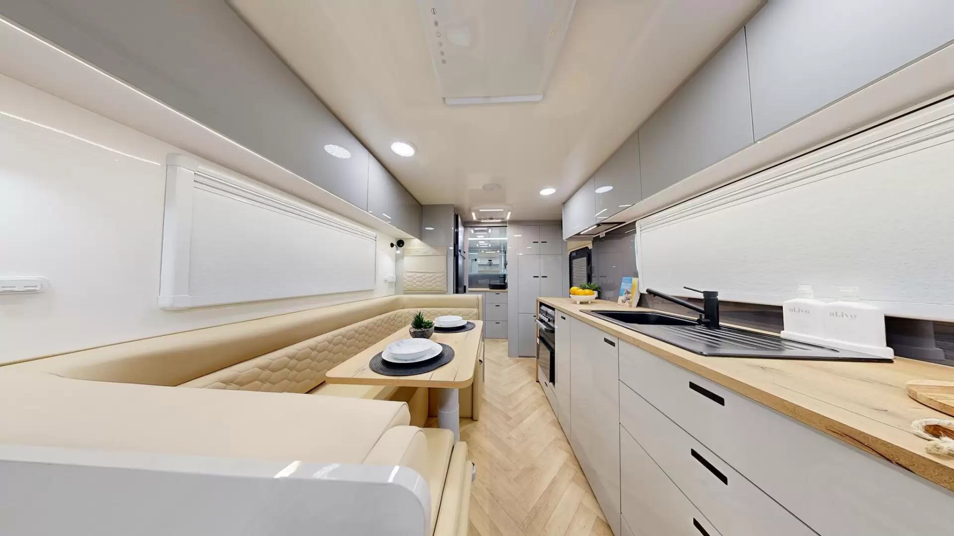 NEW 2026 VACATIONER CARAVANS ENDURA
