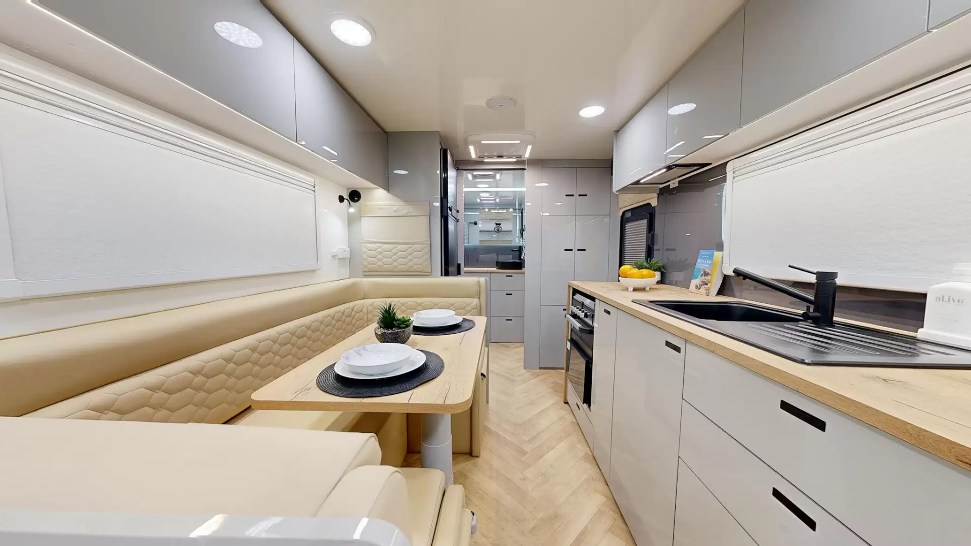 NEW 2026 VACATIONER CARAVANS ENDURA
