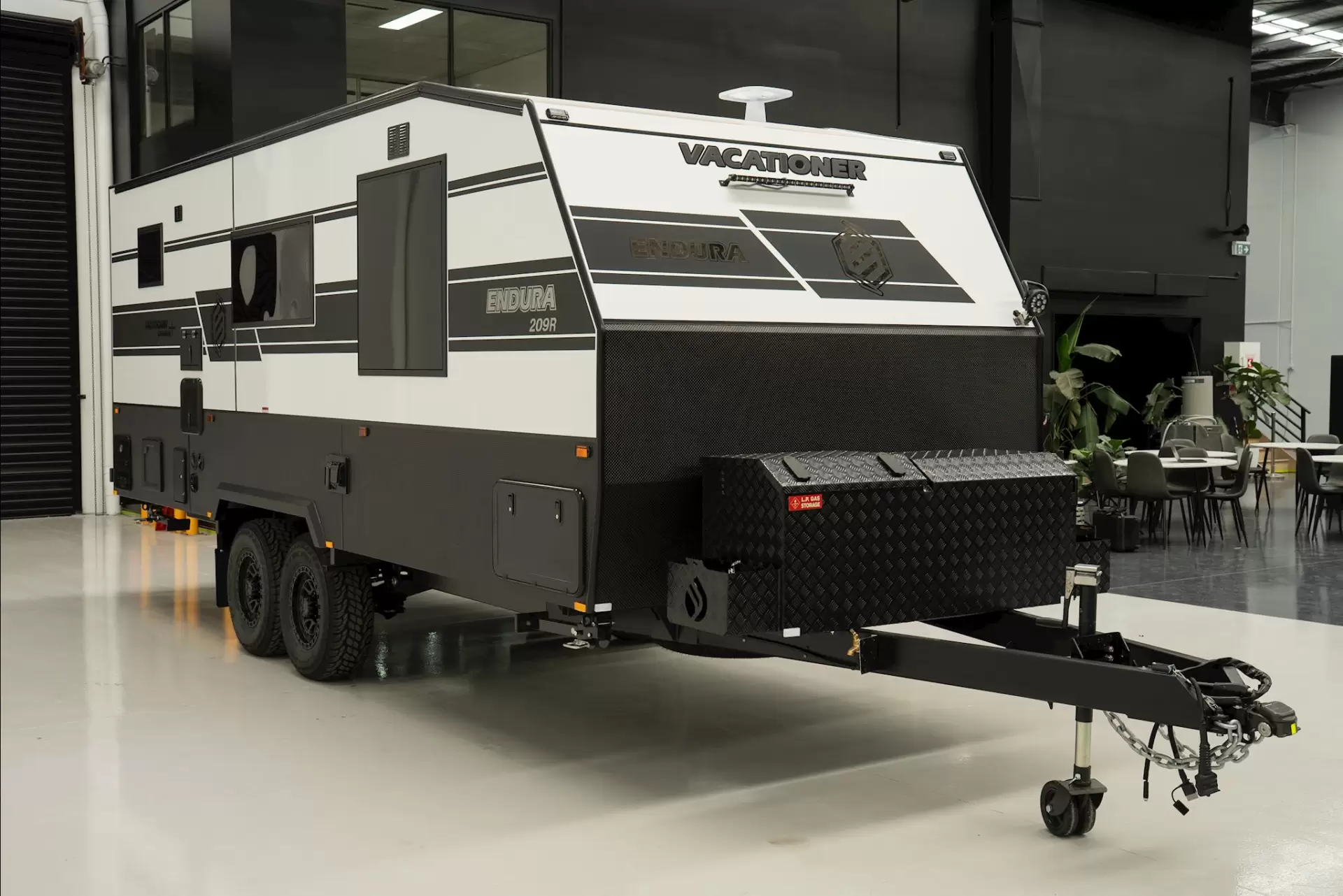 NEW 2026 VACATIONER CARAVANS ENDURA
