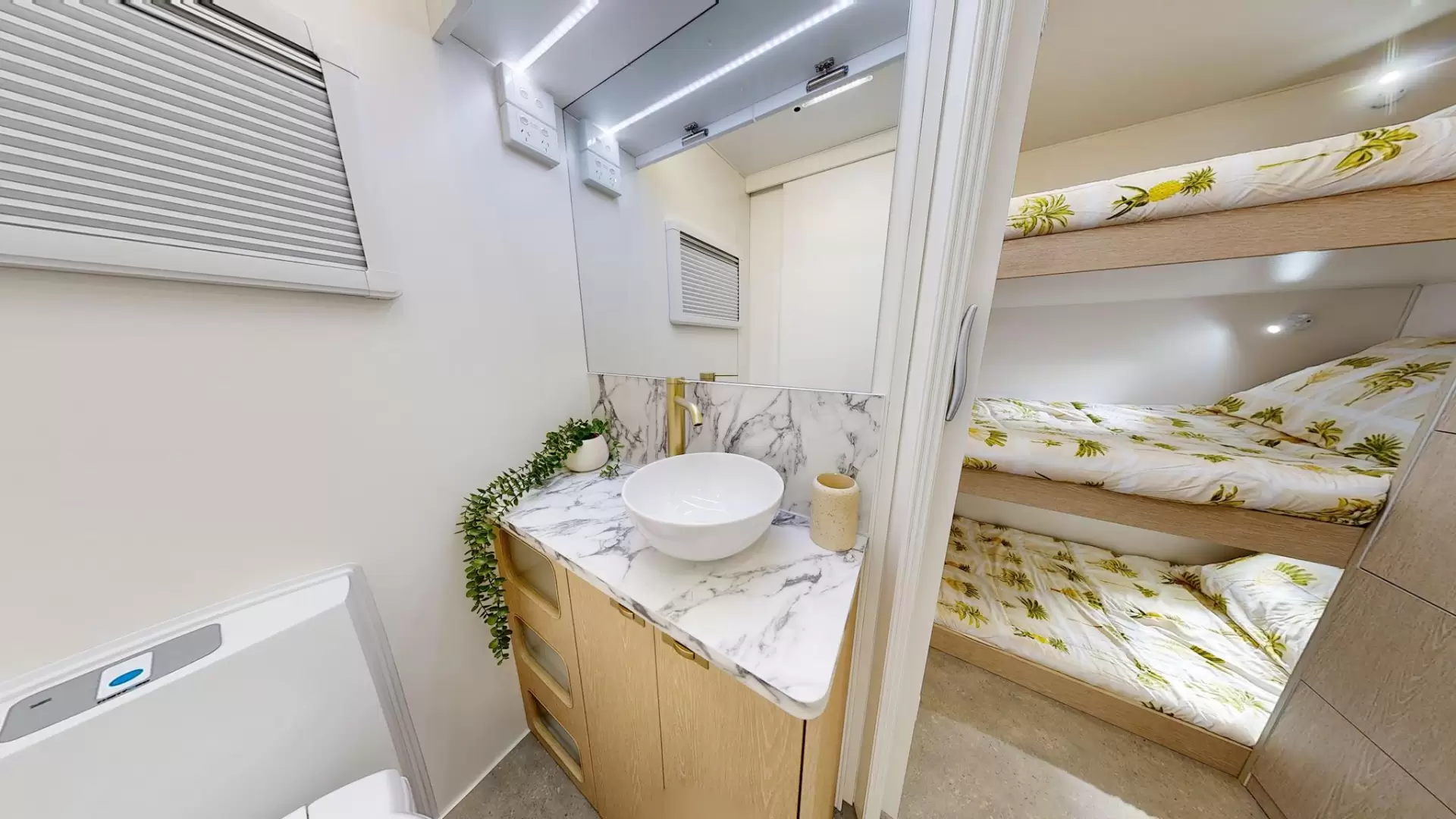 NEW 2026 ATLAS CARAVANS RVO