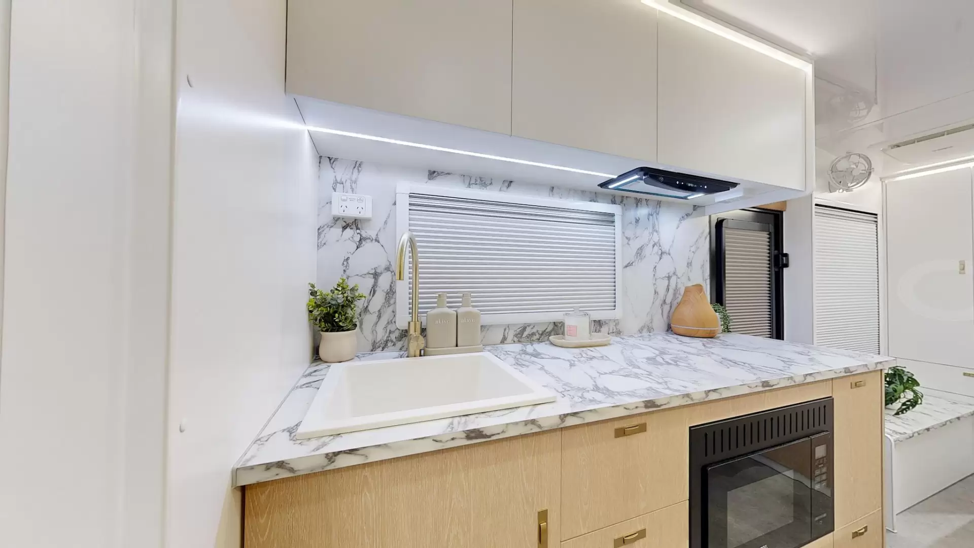 NEW 2026 ATLAS CARAVANS RVO