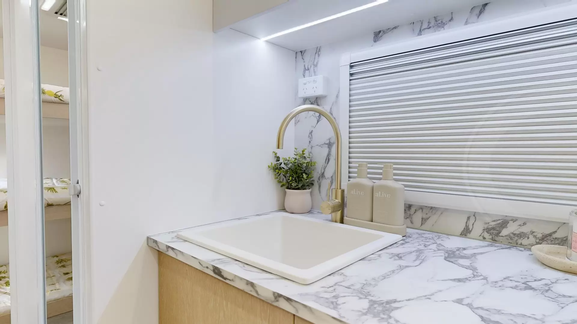 NEW 2026 ATLAS CARAVANS RVO