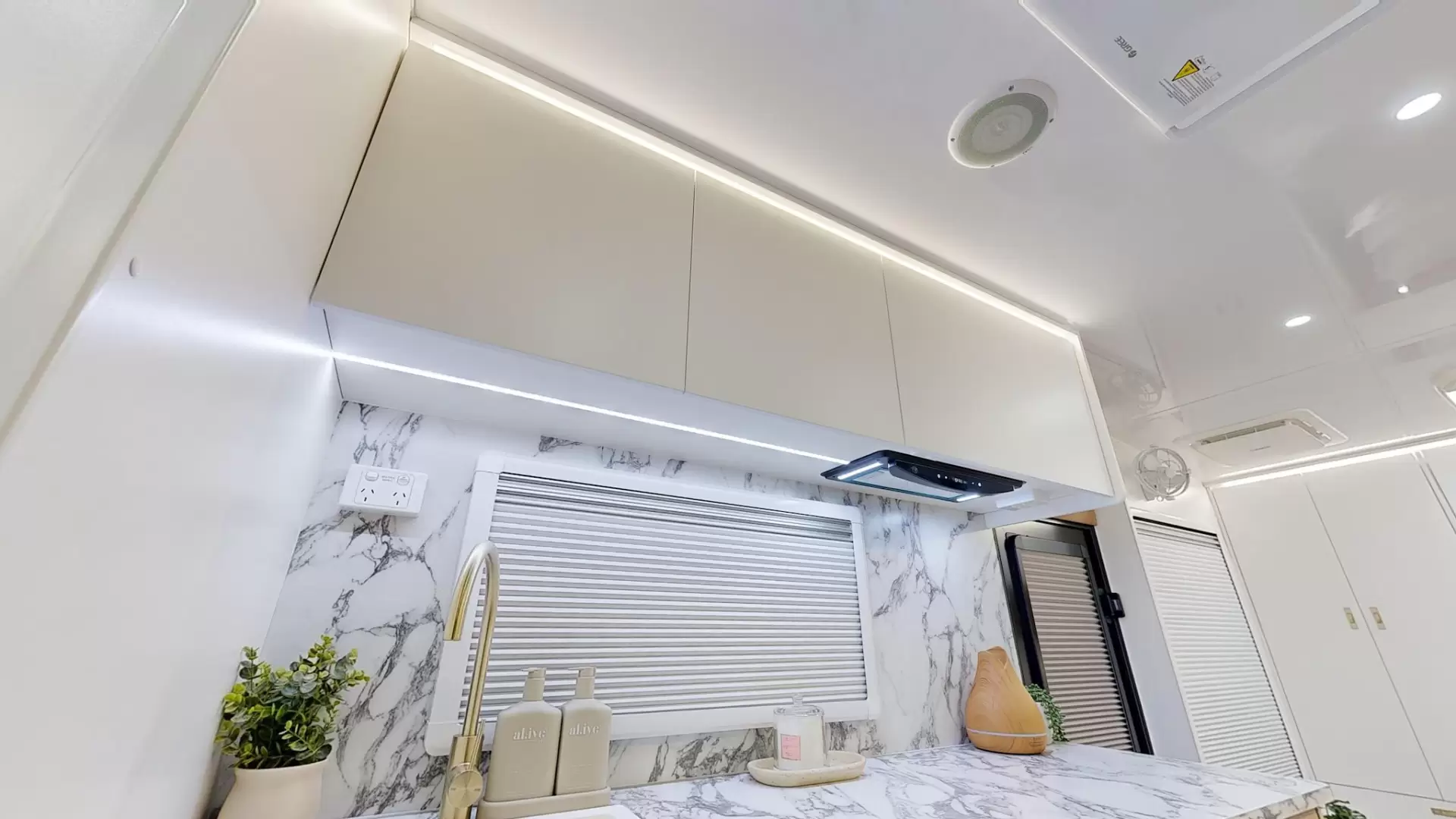 NEW 2026 ATLAS CARAVANS RVO