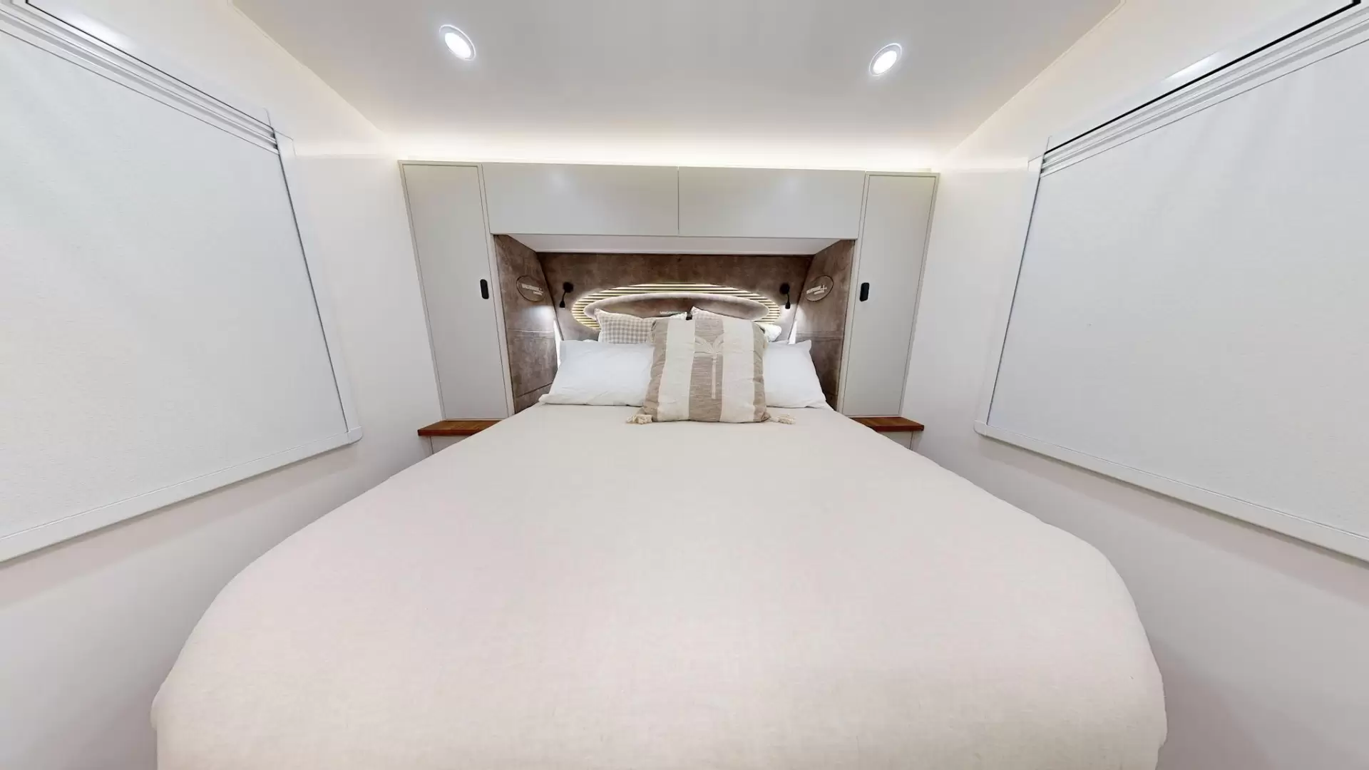 NEW 2026 VACATIONER CARAVANS ROUGH RIDER