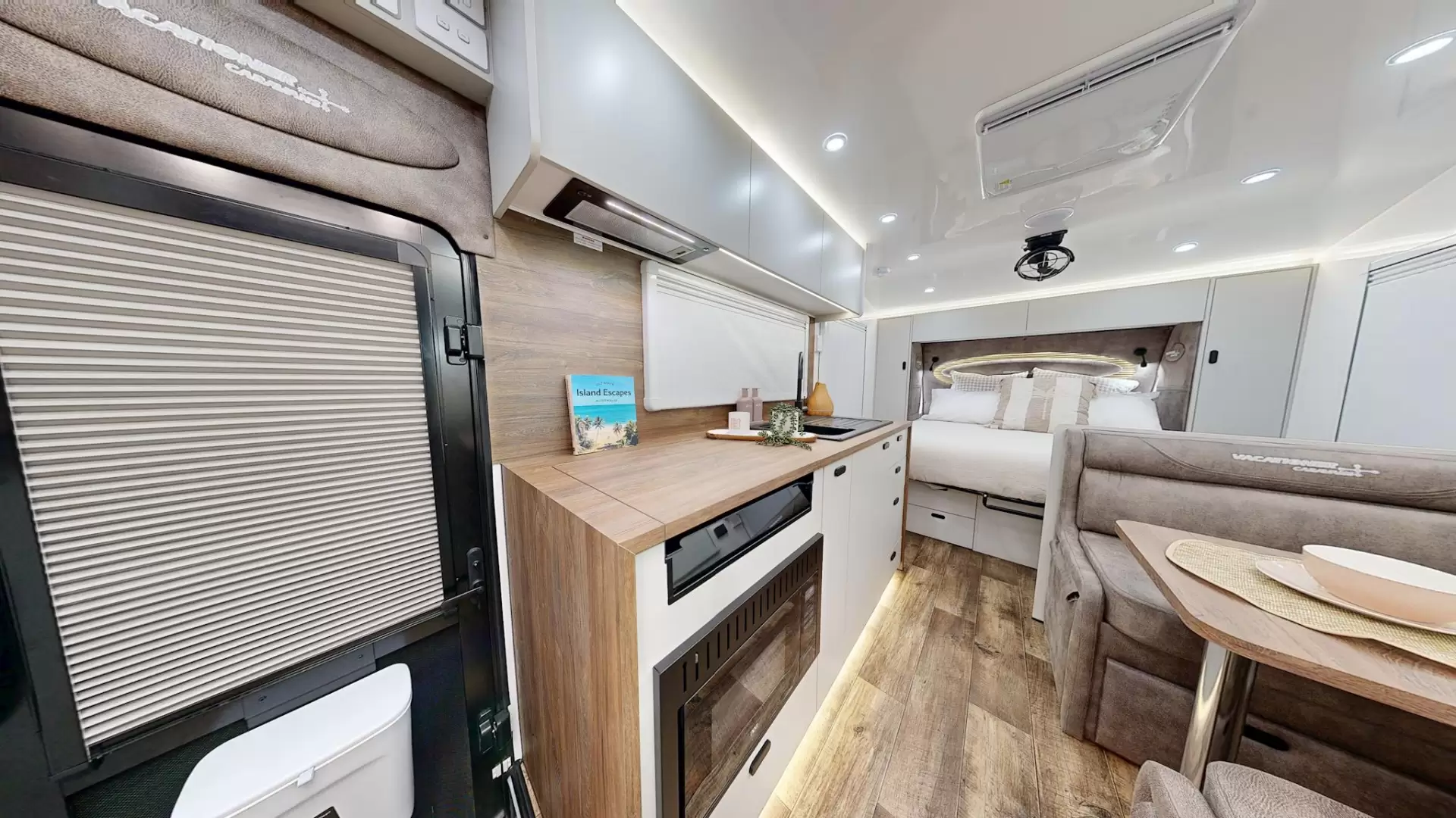 NEW 2026 VACATIONER CARAVANS ROUGH RIDER