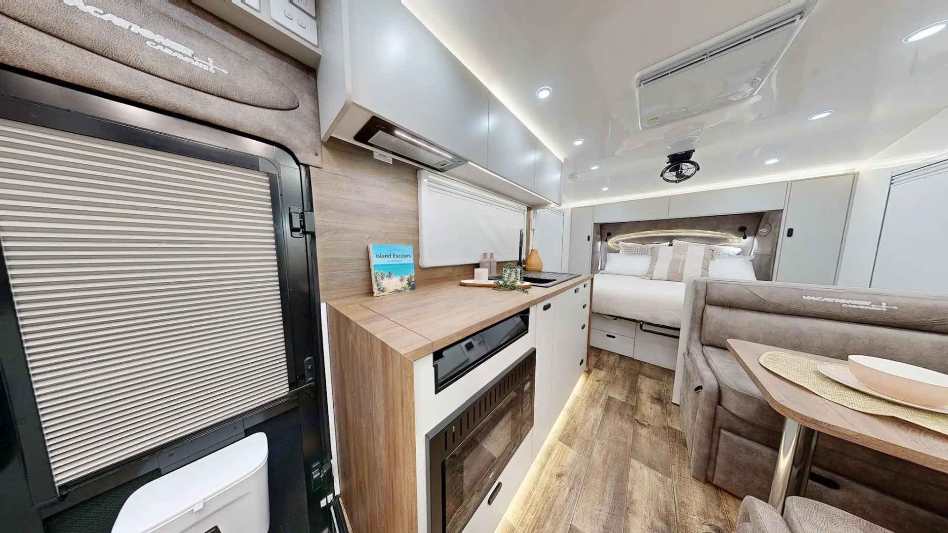 NEW 2026 VACATIONER CARAVANS ROUGH RIDER
