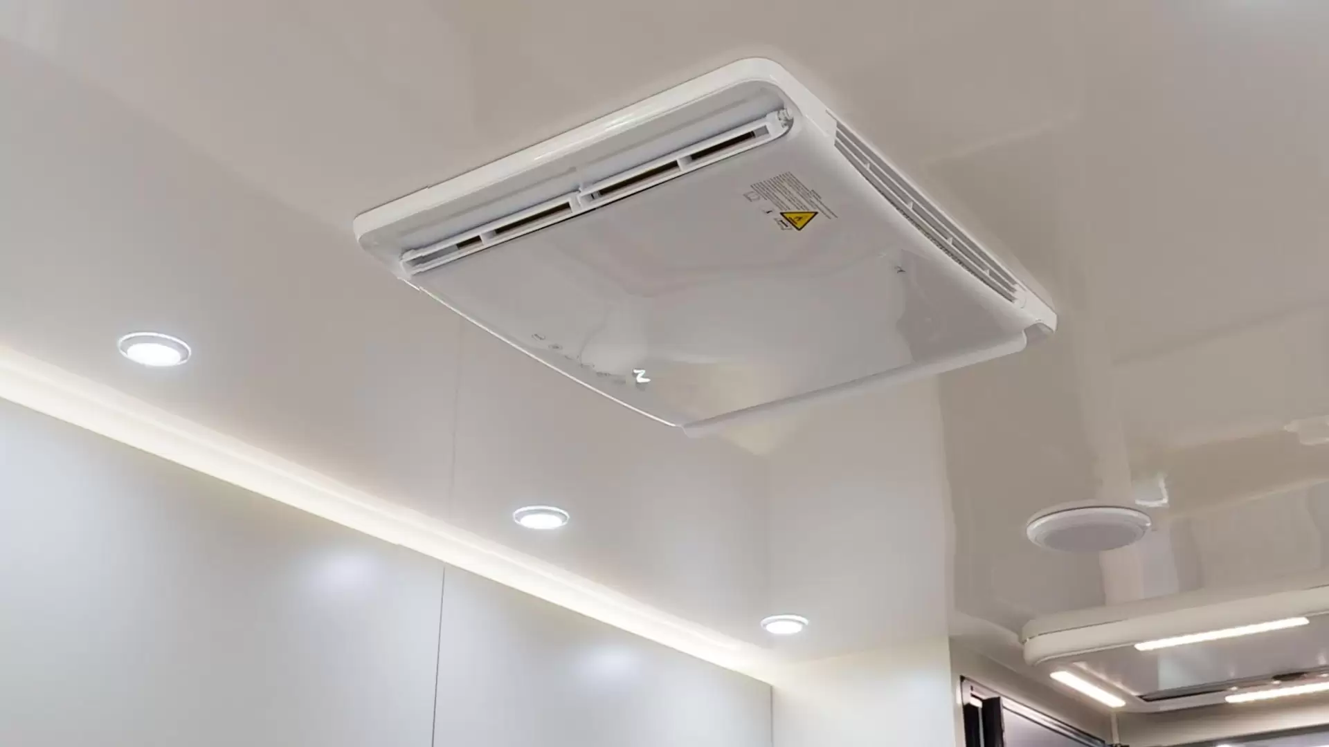 NEW 2026 VACATIONER CARAVANS ROUGH RIDER