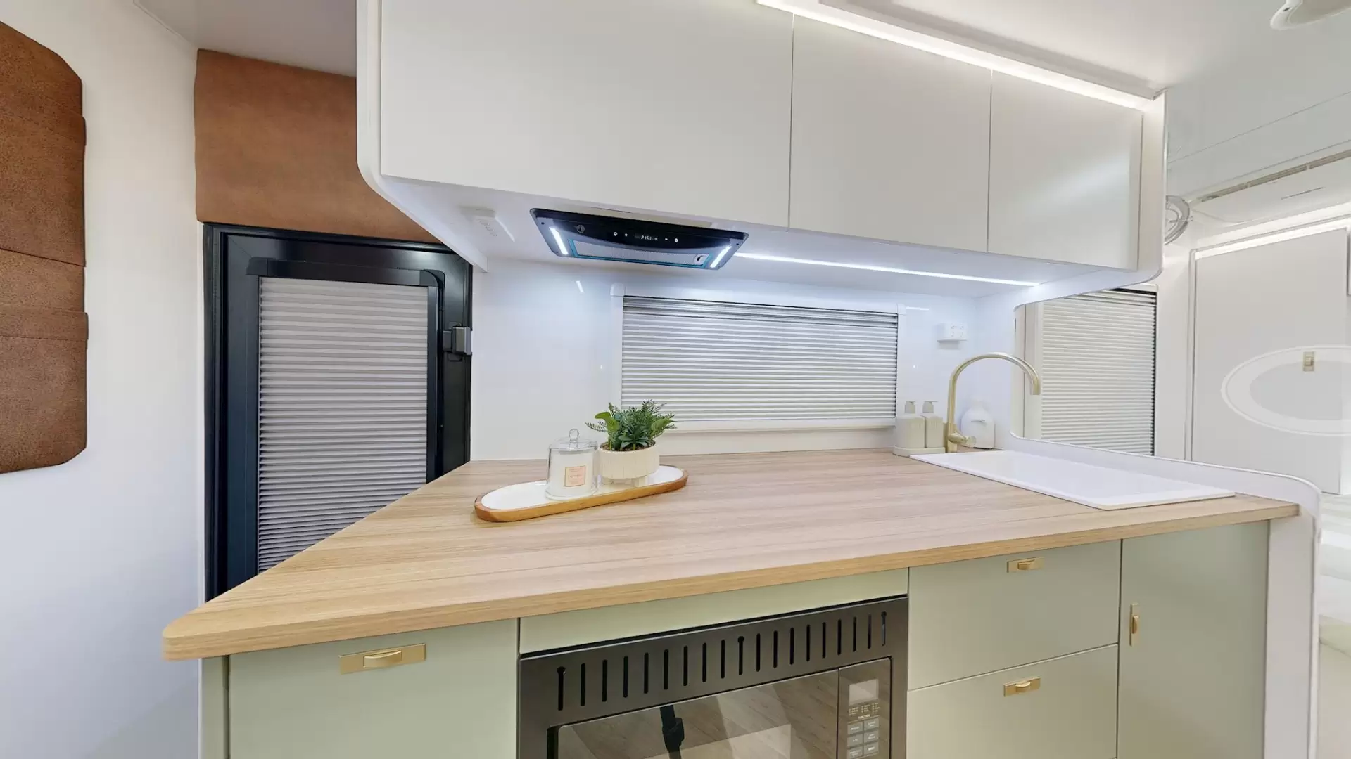 NEW 2026 ATLAS CARAVANS RVO