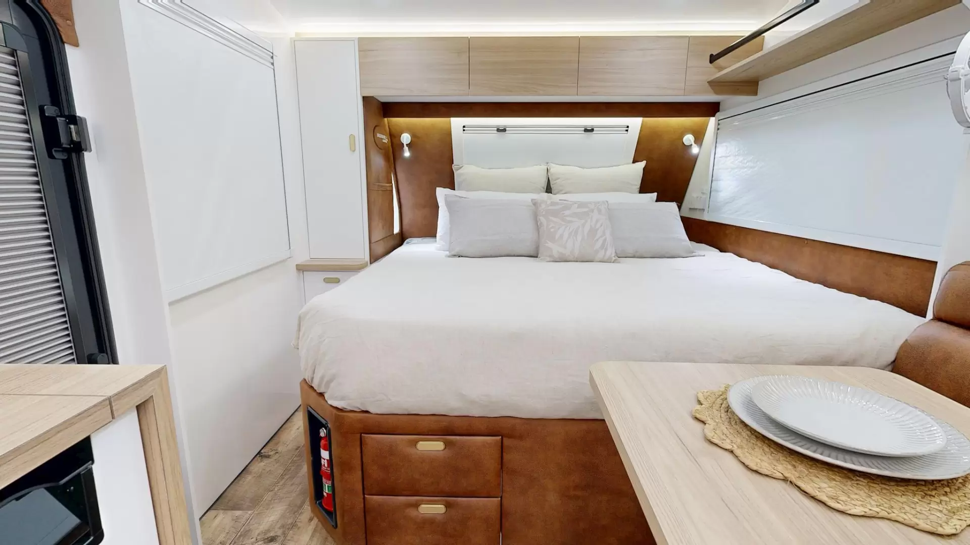 NEW 2026 VACATIONER CARAVANS ROUGH RIDER