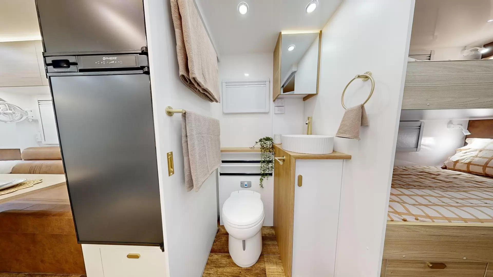 NEW 2026 VACATIONER CARAVANS ROUGH RIDER