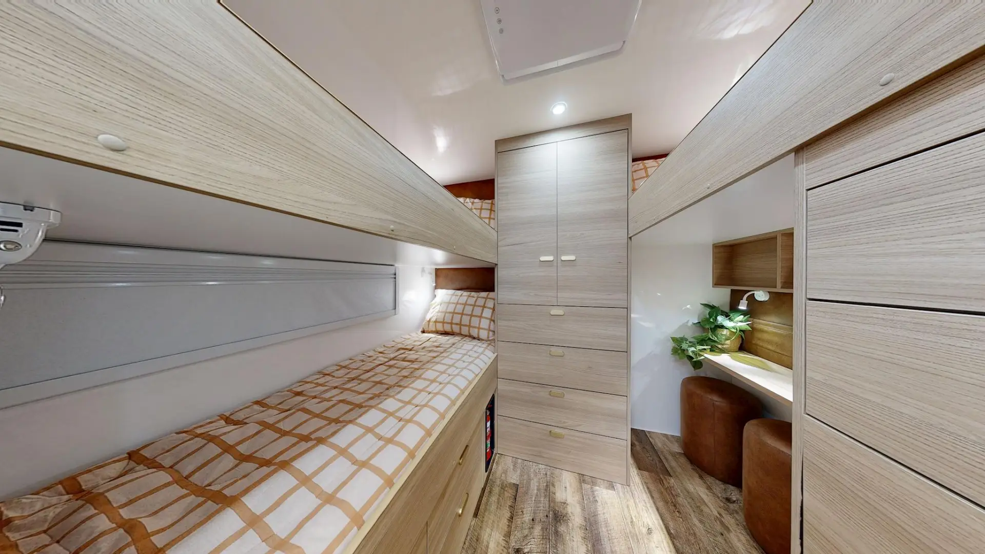 NEW 2026 VACATIONER CARAVANS ROUGH RIDER