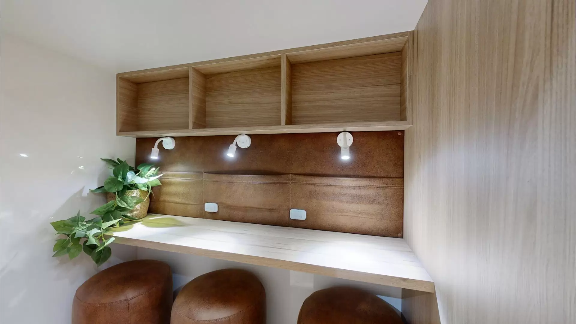 NEW 2026 VACATIONER CARAVANS ROUGH RIDER