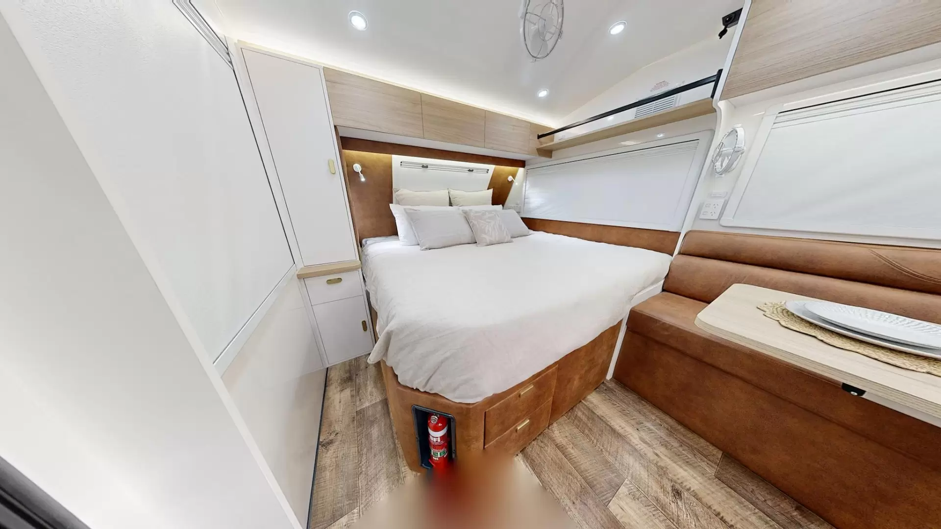 NEW 2026 VACATIONER CARAVANS ROUGH RIDER