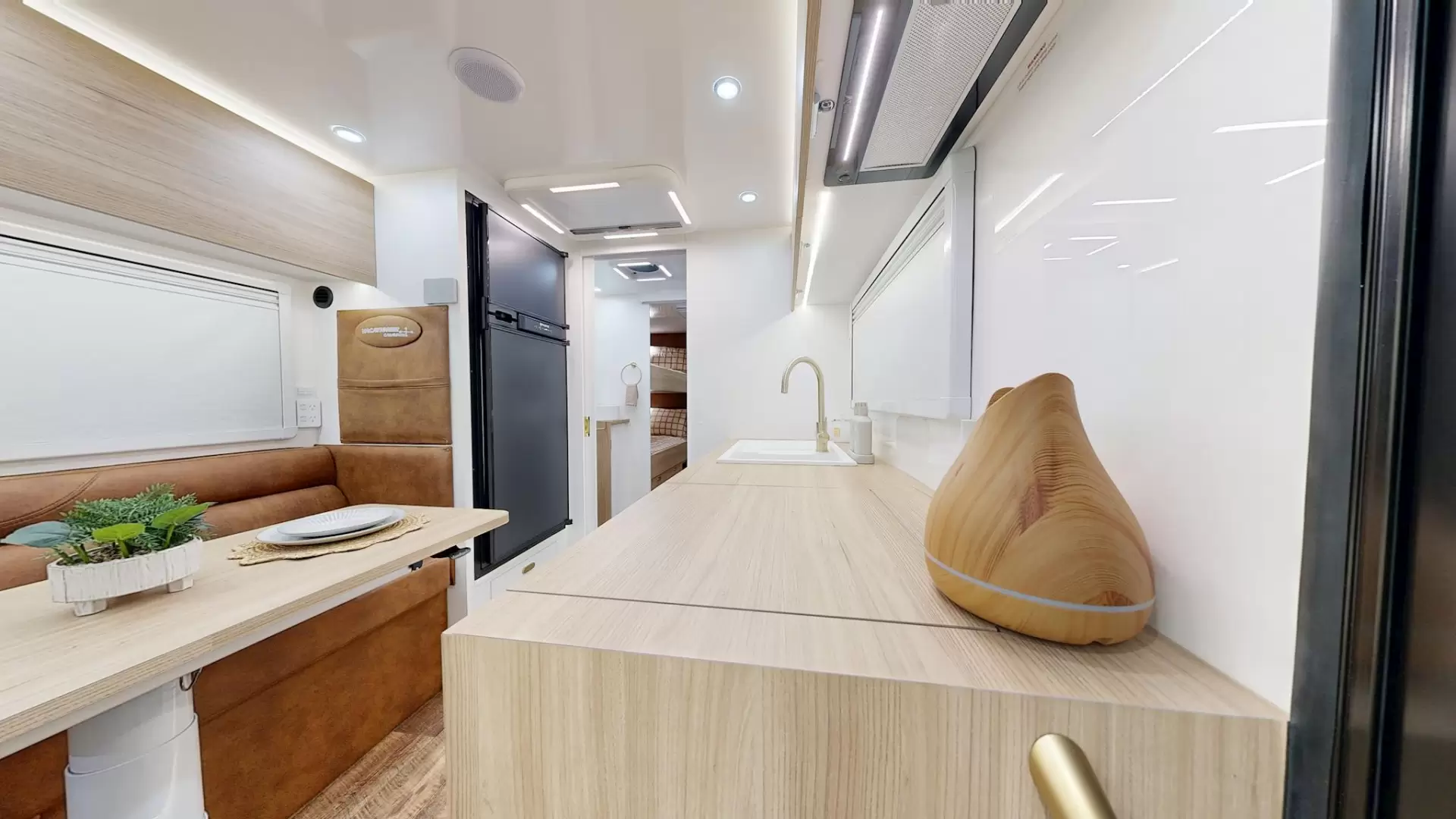 NEW 2026 VACATIONER CARAVANS ROUGH RIDER