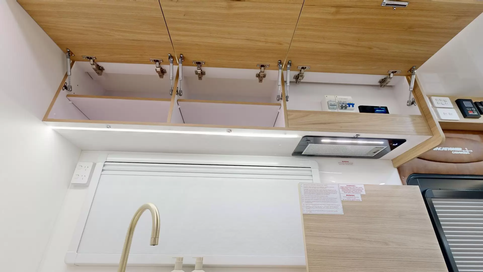 NEW 2026 VACATIONER CARAVANS ROUGH RIDER