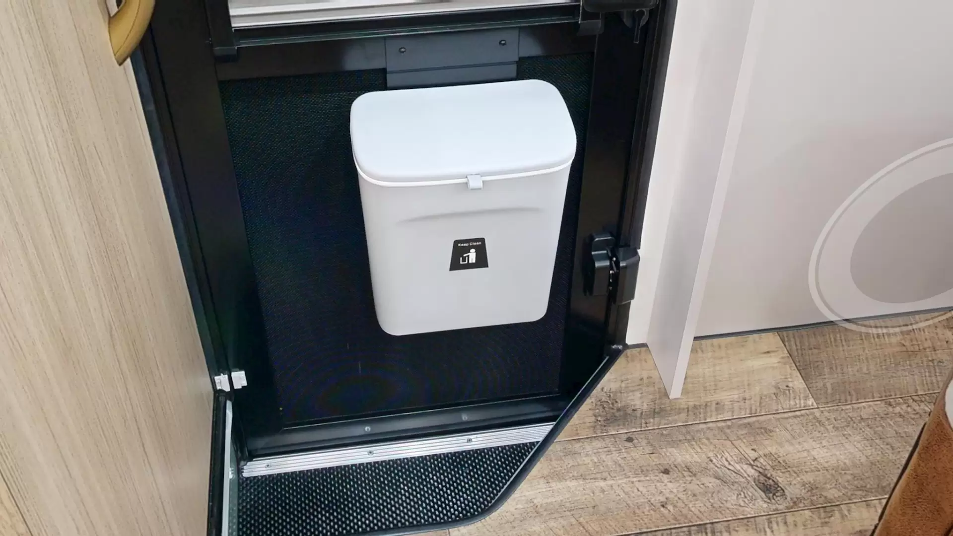 NEW 2026 VACATIONER CARAVANS ROUGH RIDER