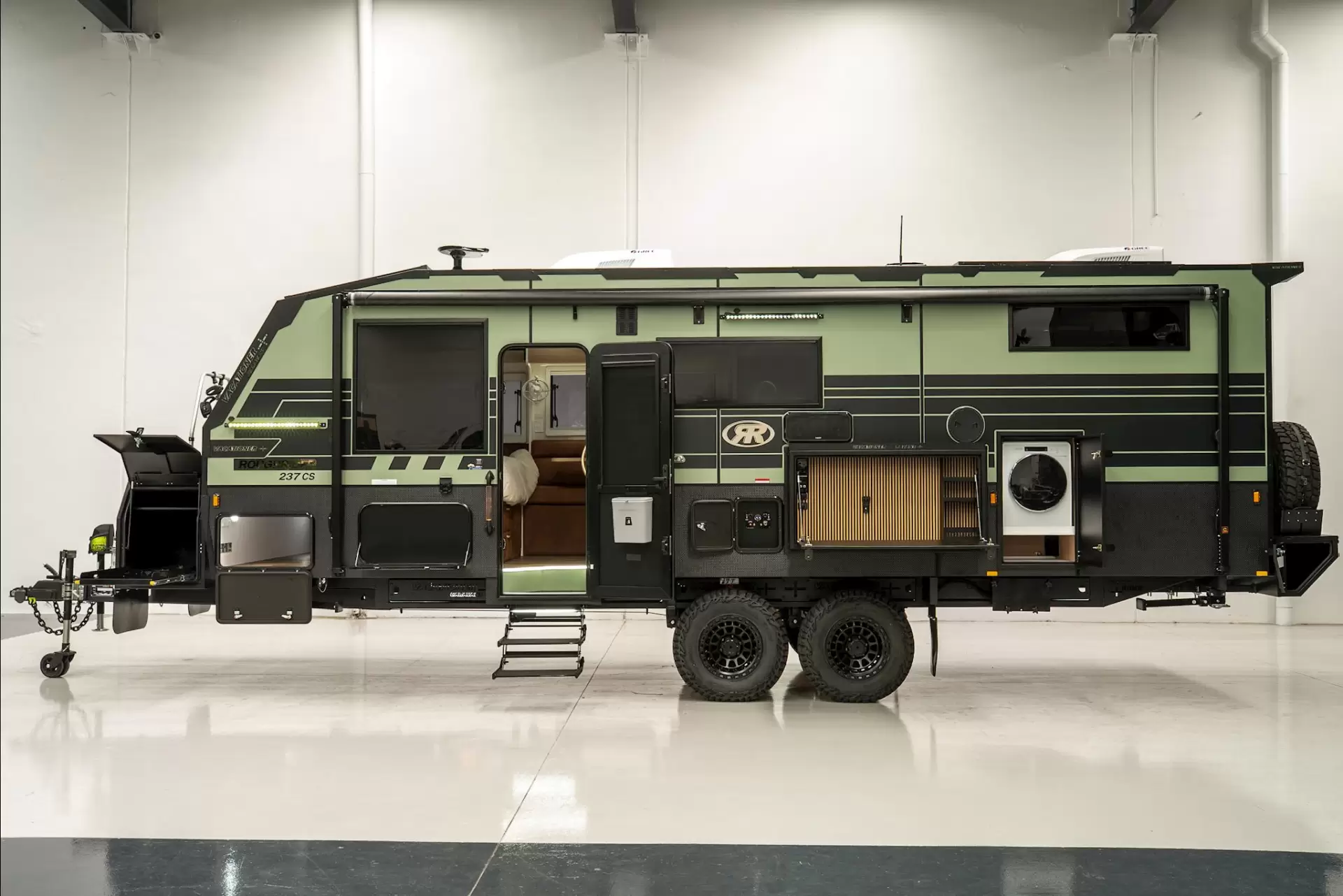 NEW 2026 VACATIONER CARAVANS ROUGH RIDER