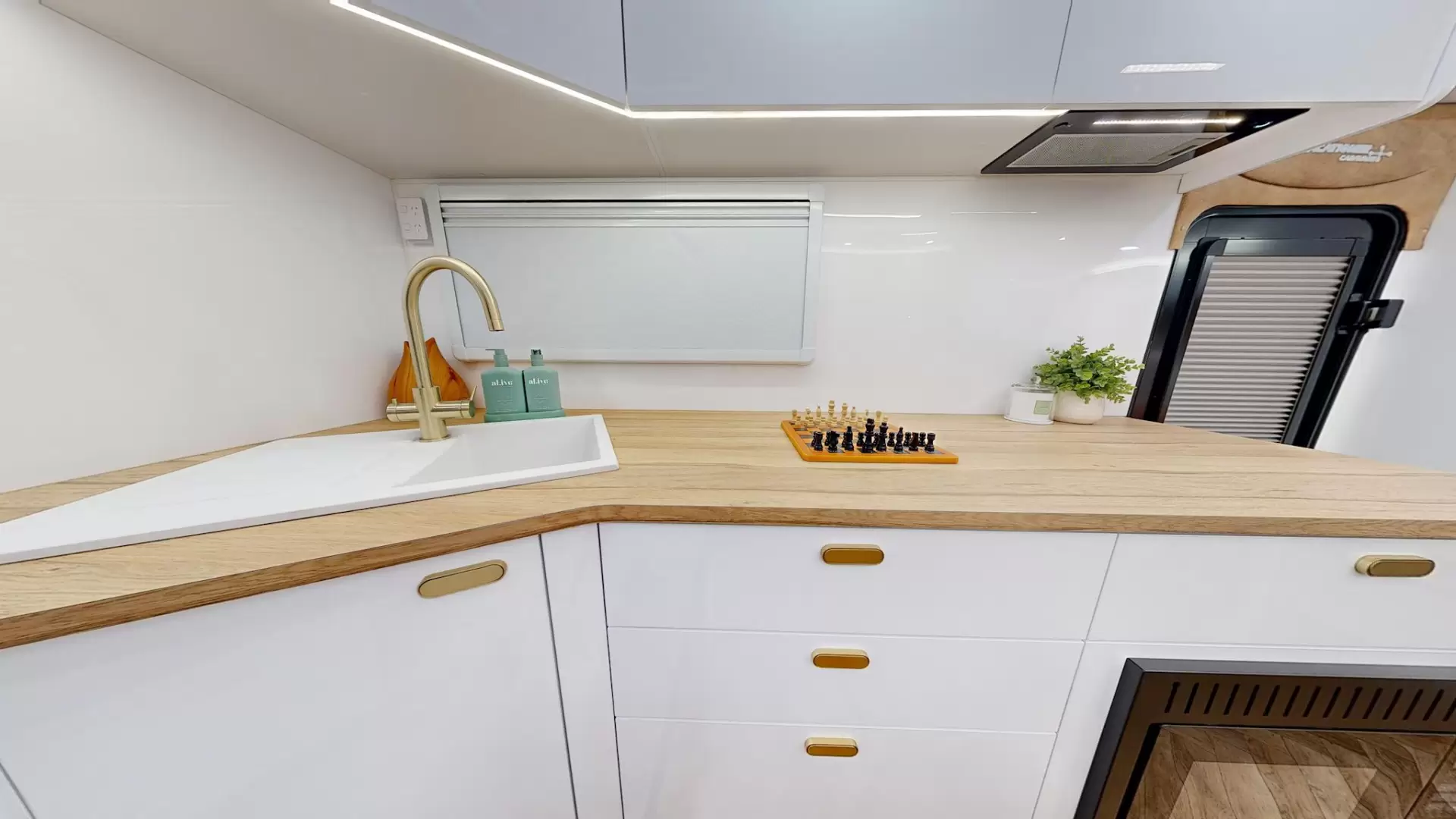 NEW 2026 VACATIONER CARAVANS DAKAR