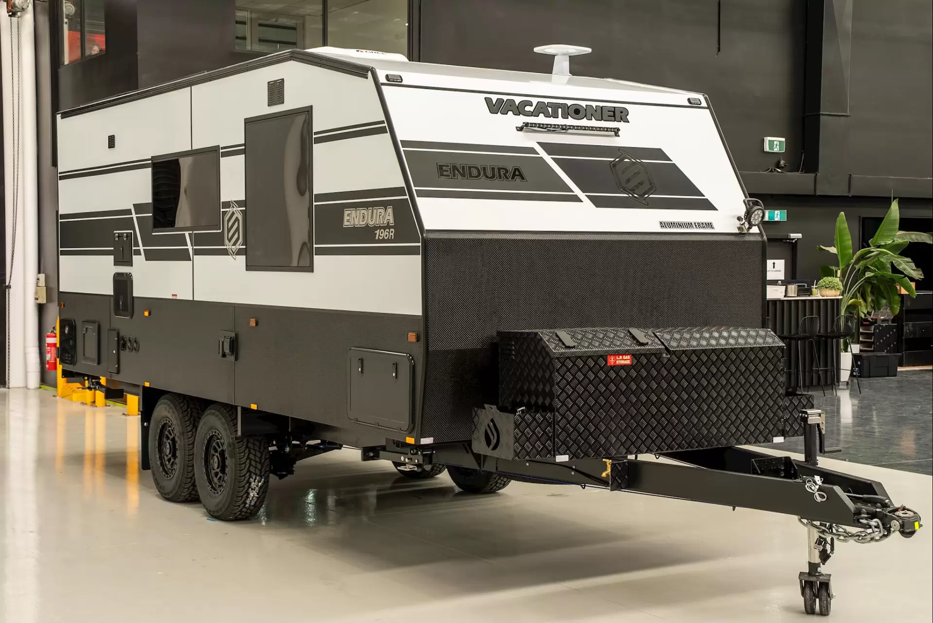NEW 2026 VACATIONER CARAVANS ENDURA