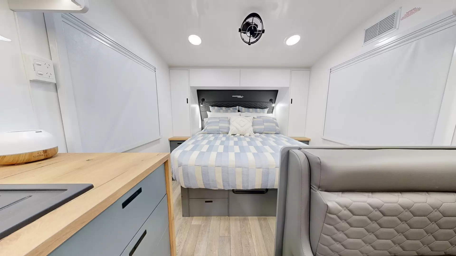 NEW 2026 VACATIONER CARAVANS ENDURA