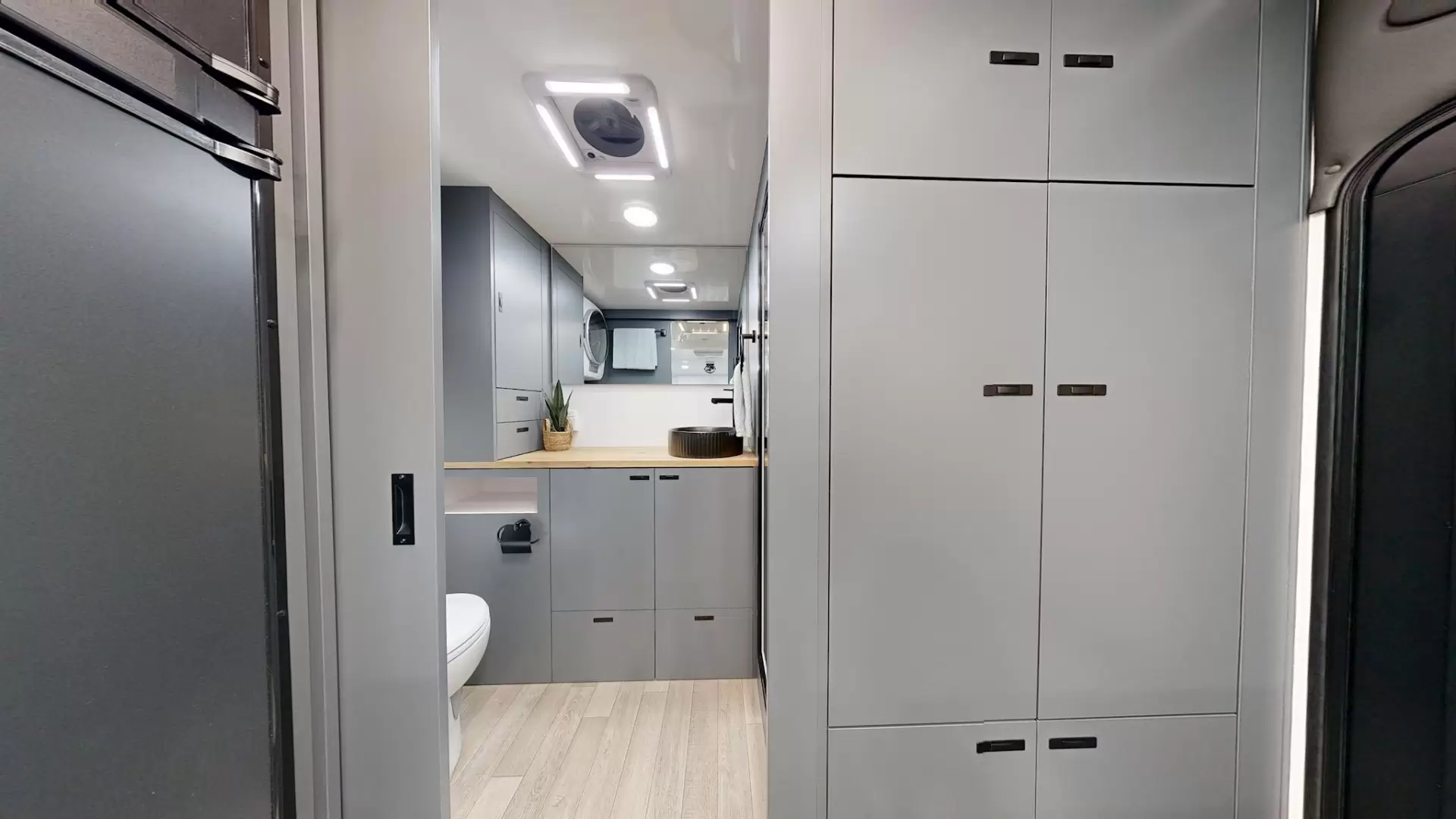 NEW 2026 VACATIONER CARAVANS ENDURA