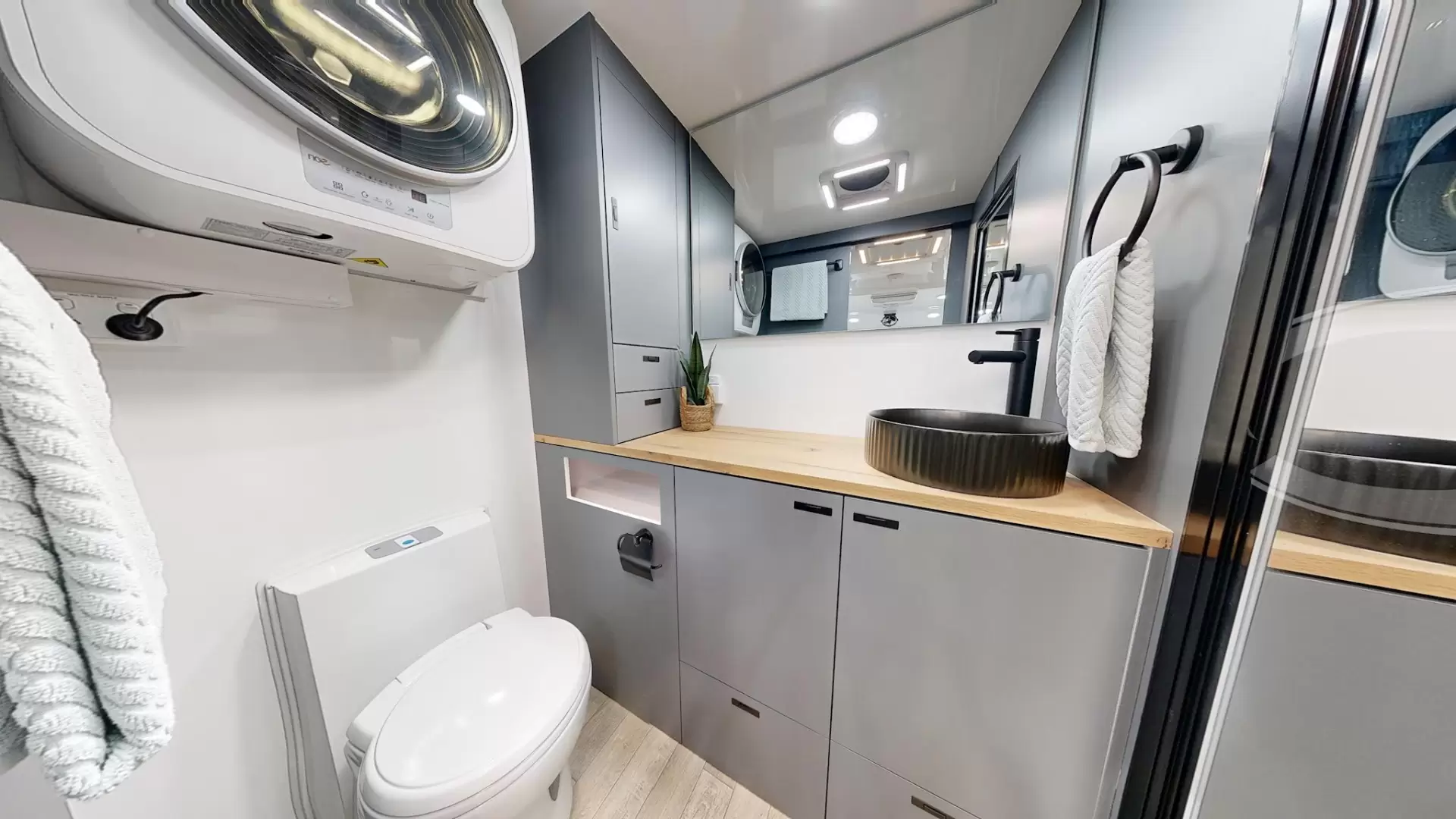 NEW 2026 VACATIONER CARAVANS ENDURA