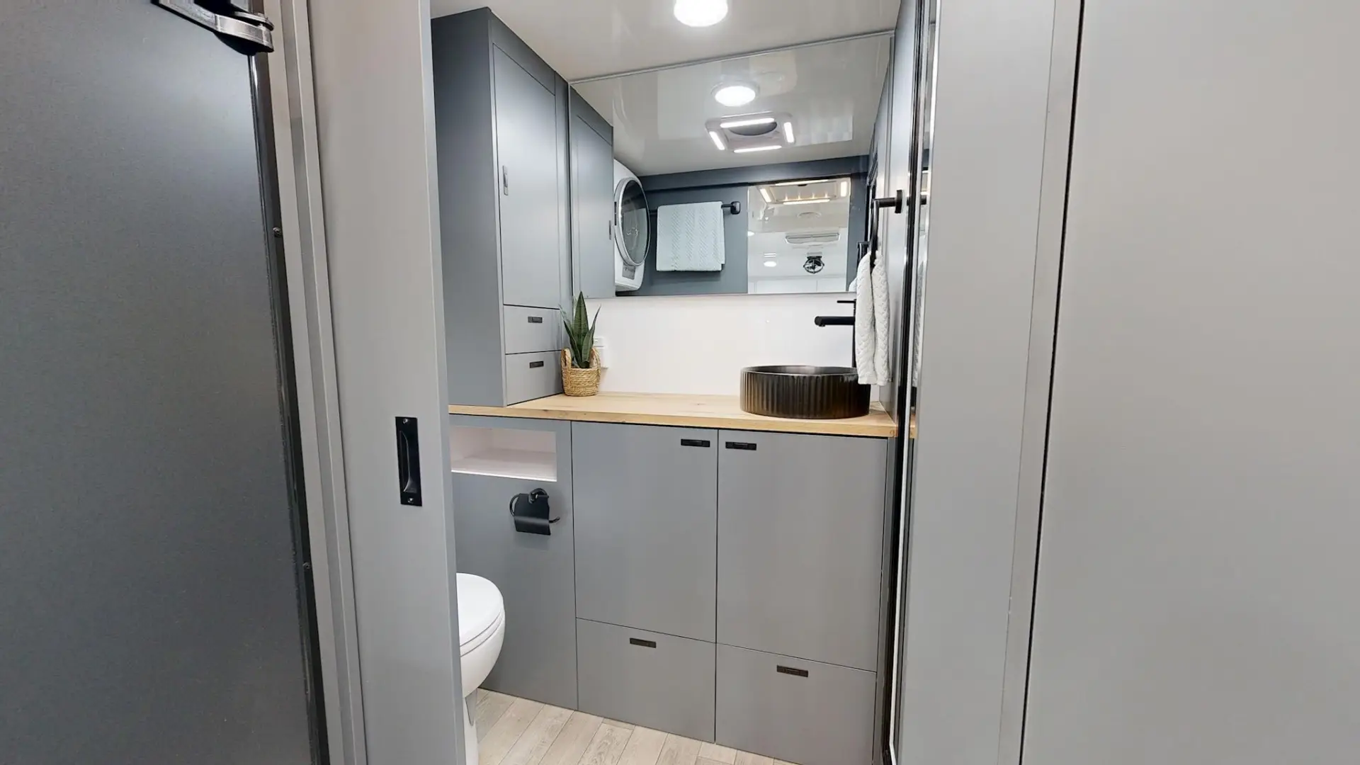 NEW 2026 VACATIONER CARAVANS ENDURA